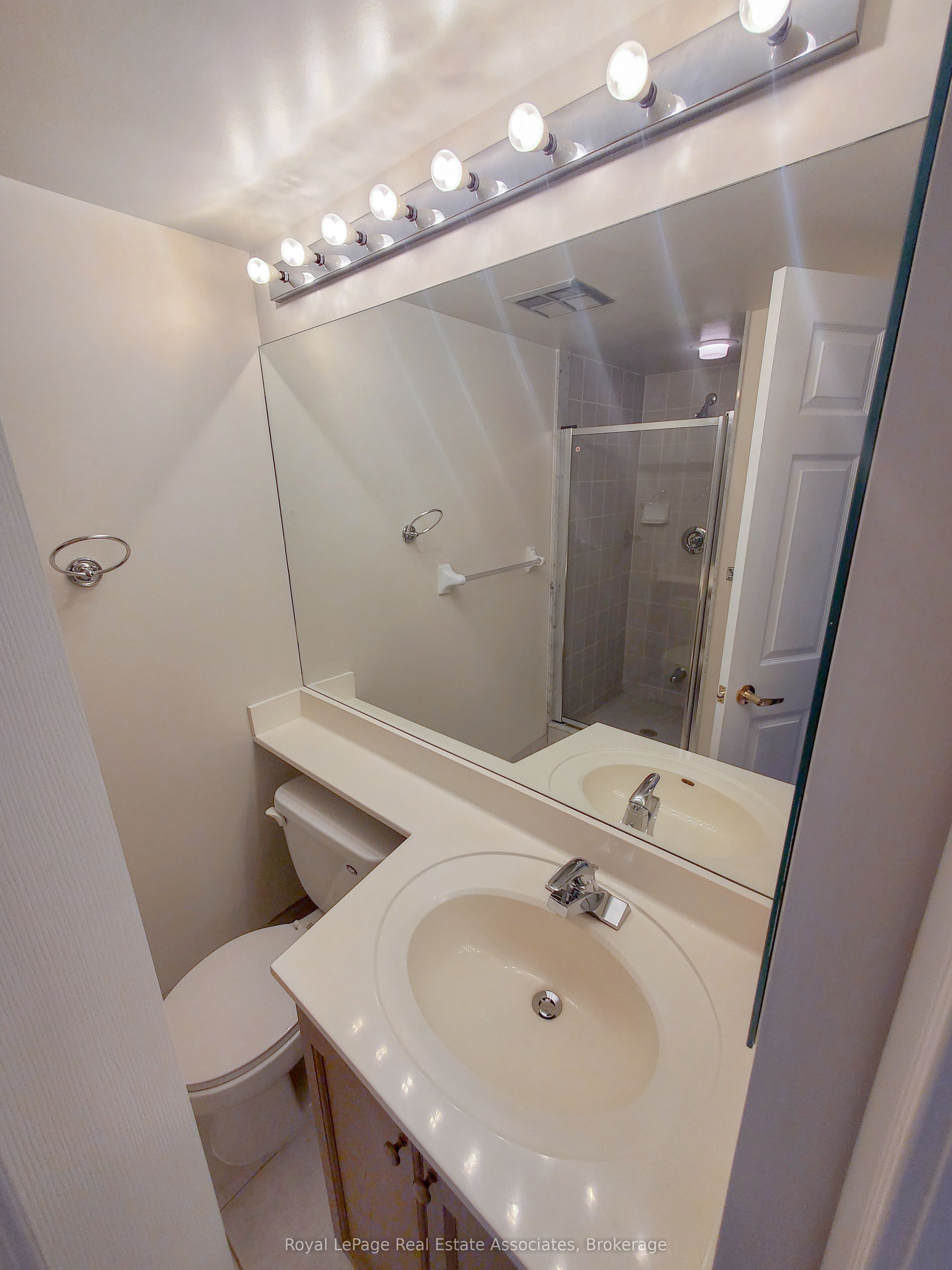 55 Strathaven Drive 1202 Property Photo 40