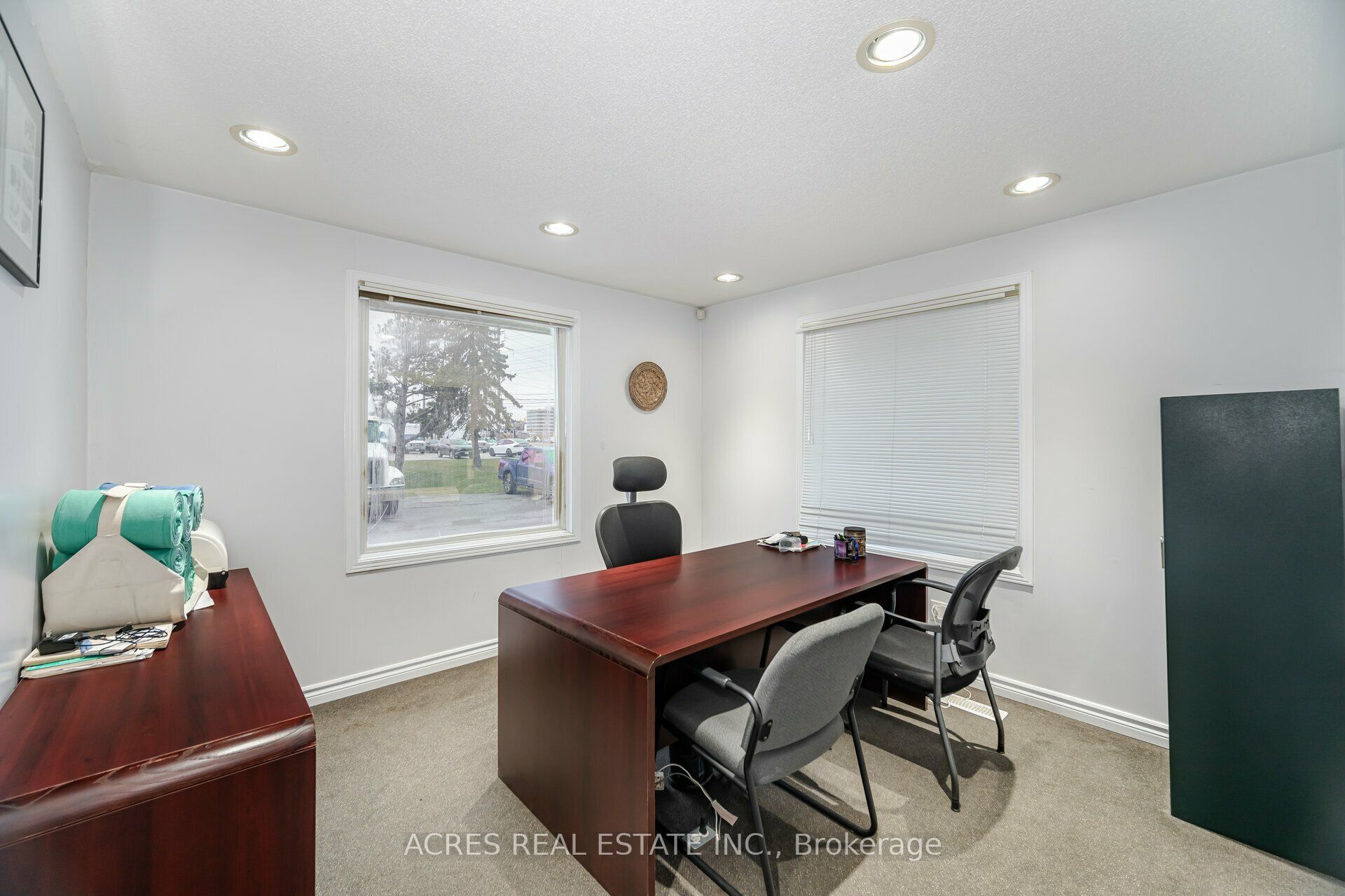 140-160 Derry Road E Property Photo 12