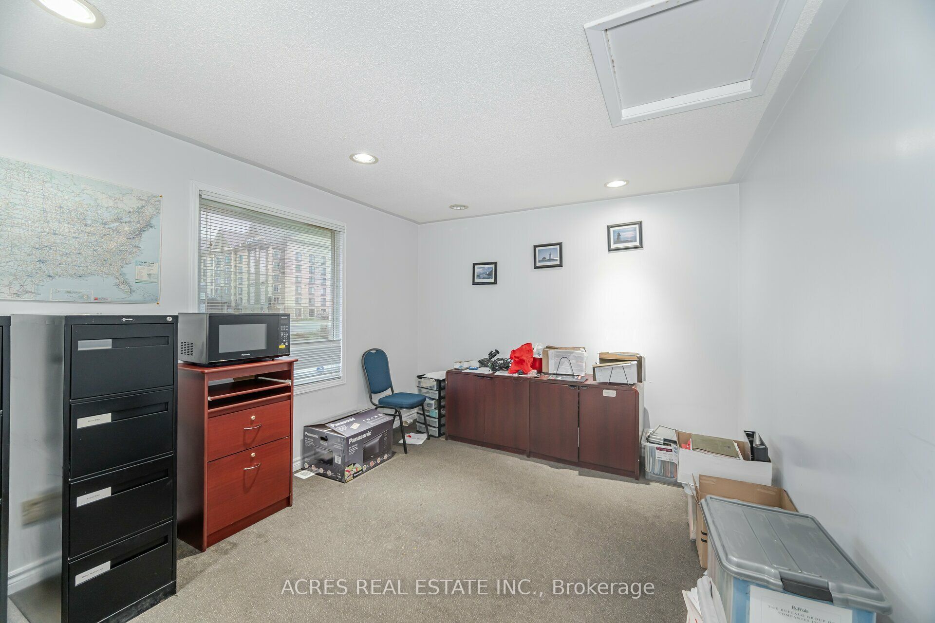 140-160 Derry Road E Property Photo 13