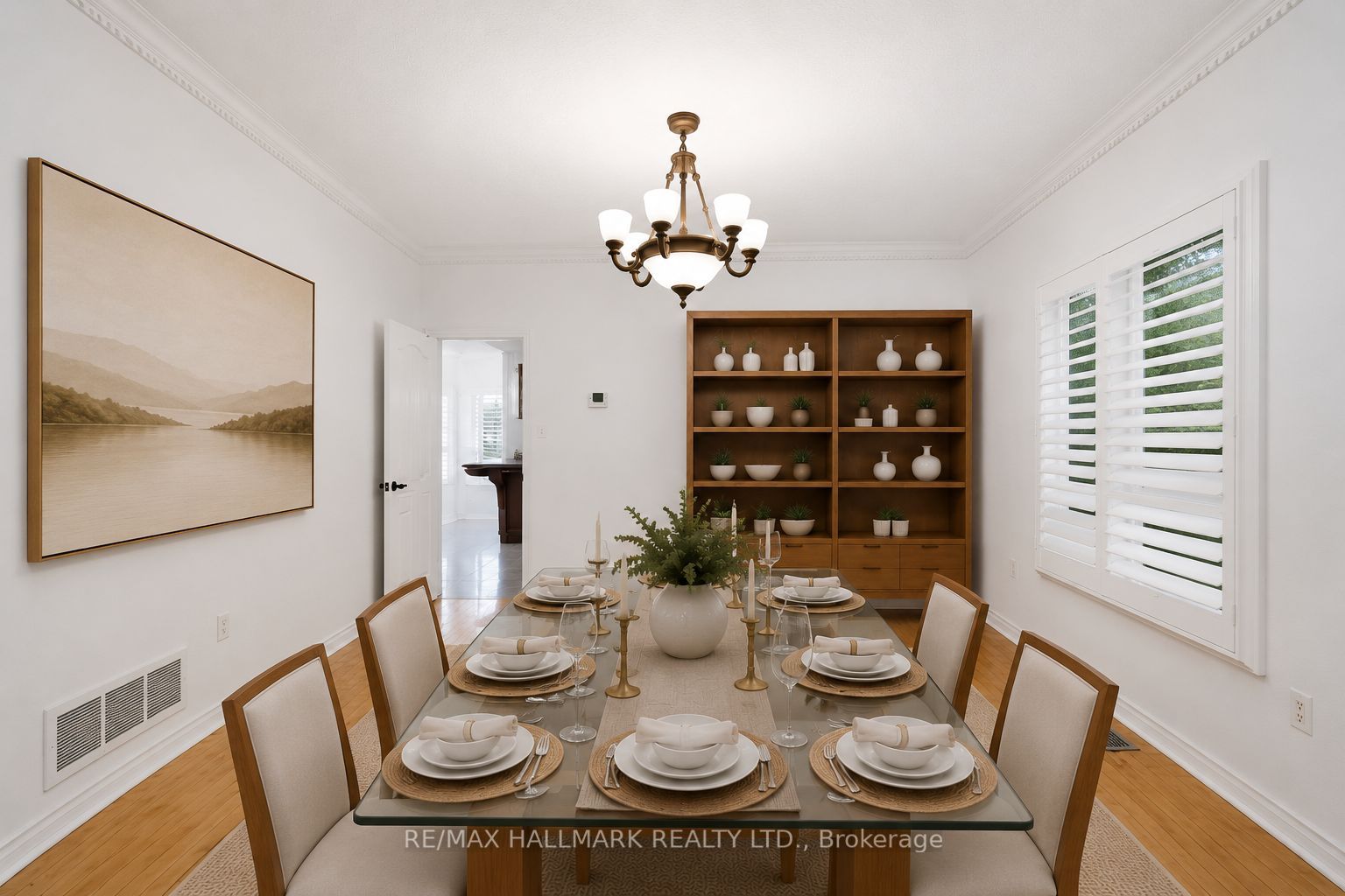 2013 Rosemount Crescent Property Photo 7