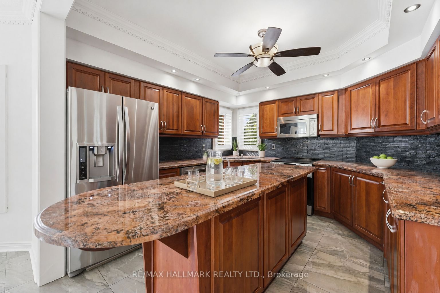 2013 Rosemount Crescent Property Photo 11