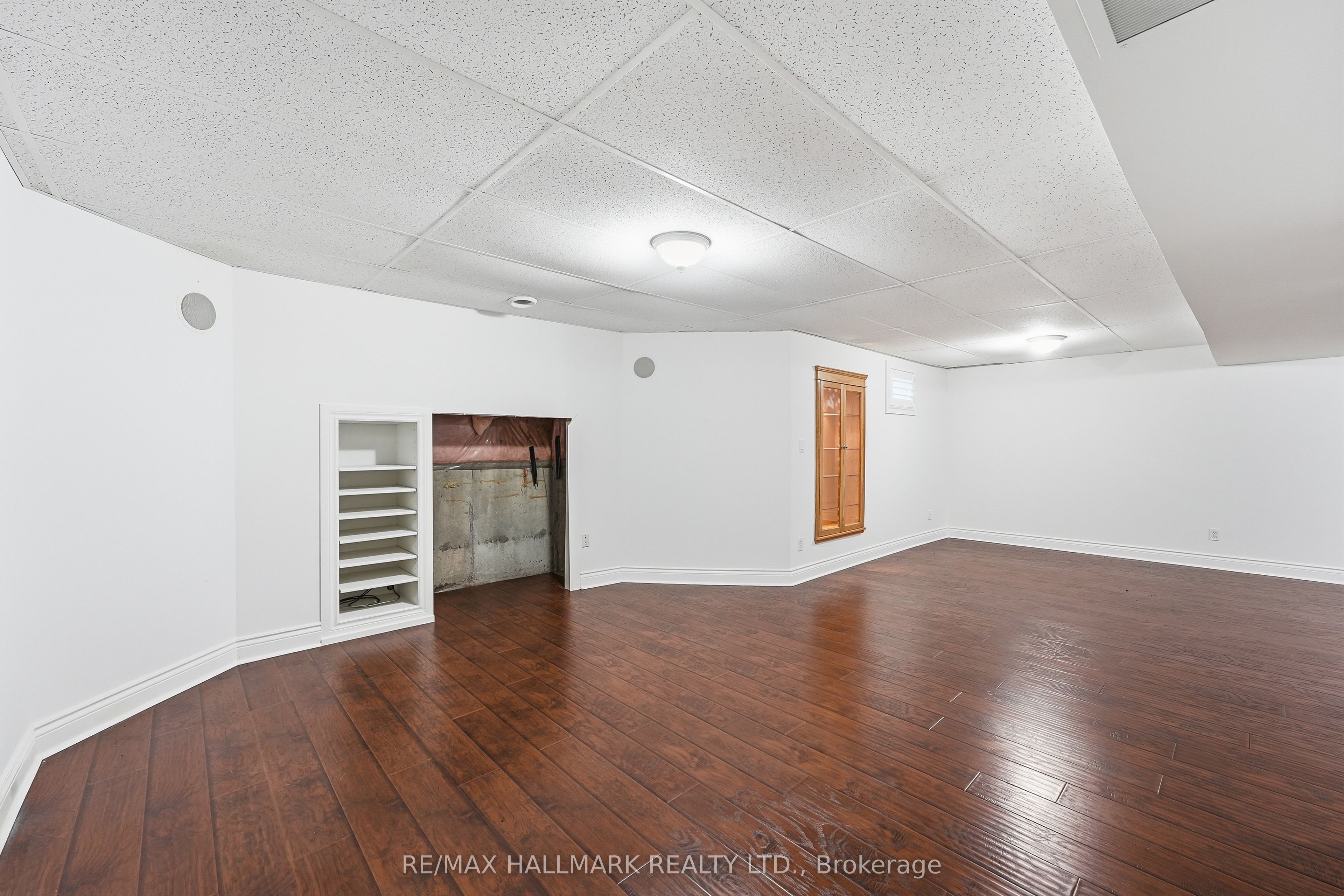 2013 Rosemount Crescent Property Photo 36