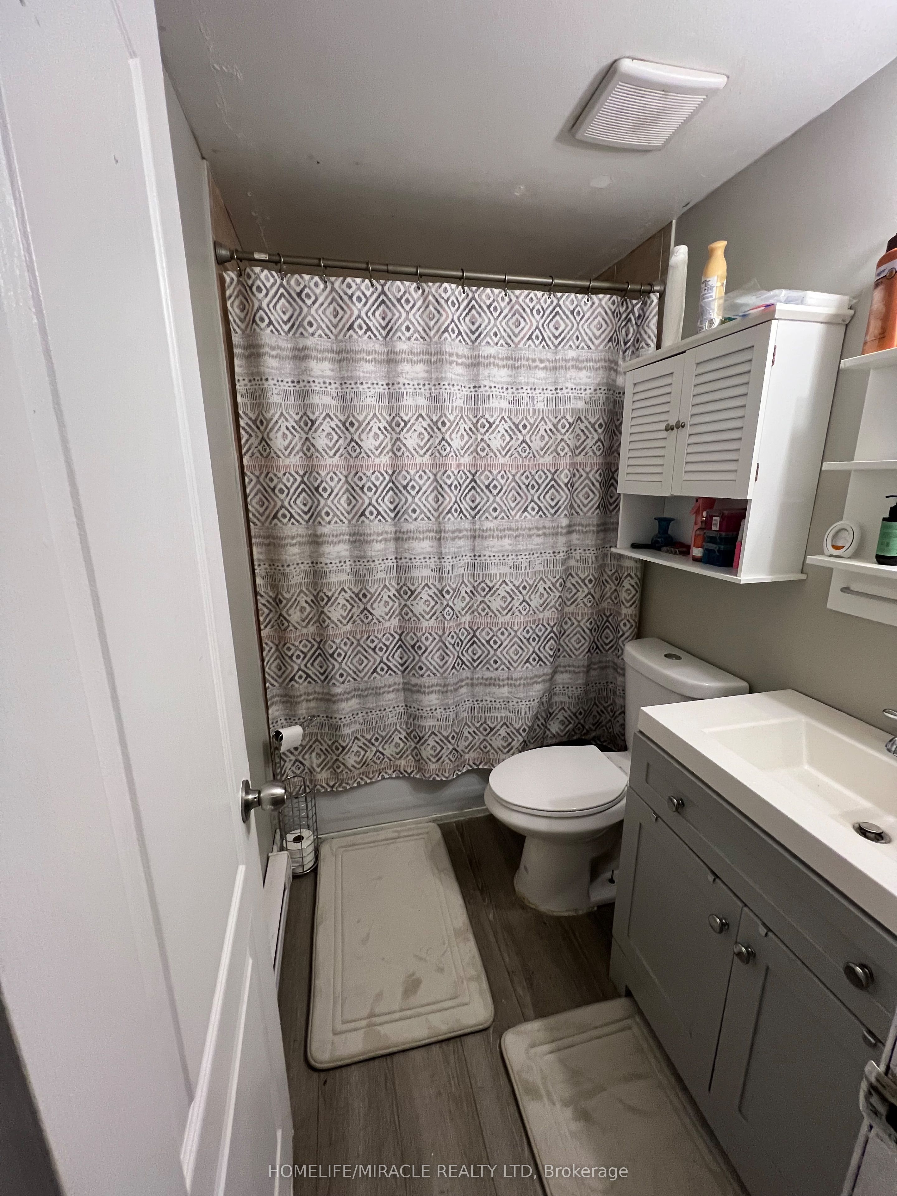 5 Glencairn Square Property Photo 9