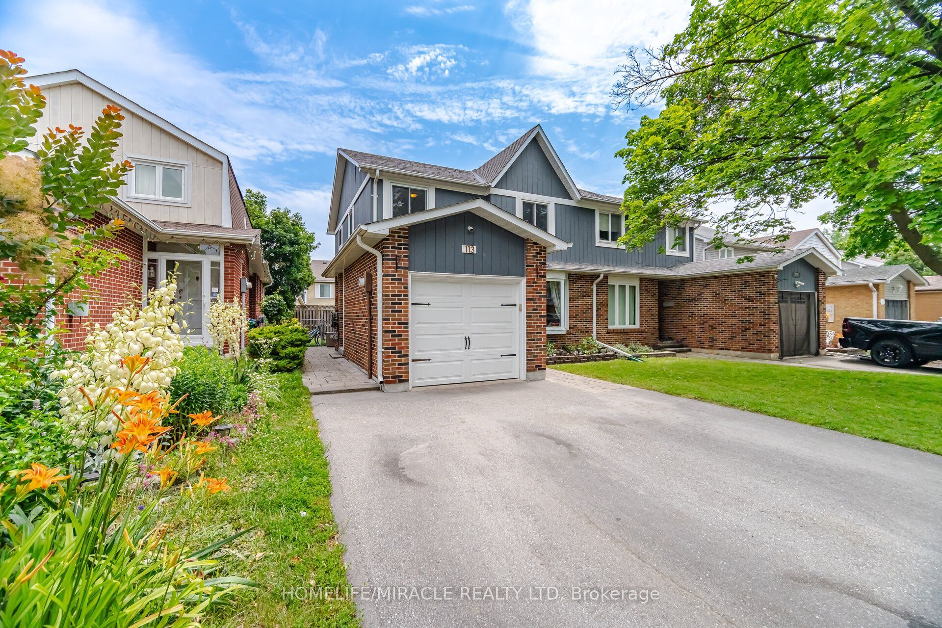 113 Fanshawe Drive Property Photo 3