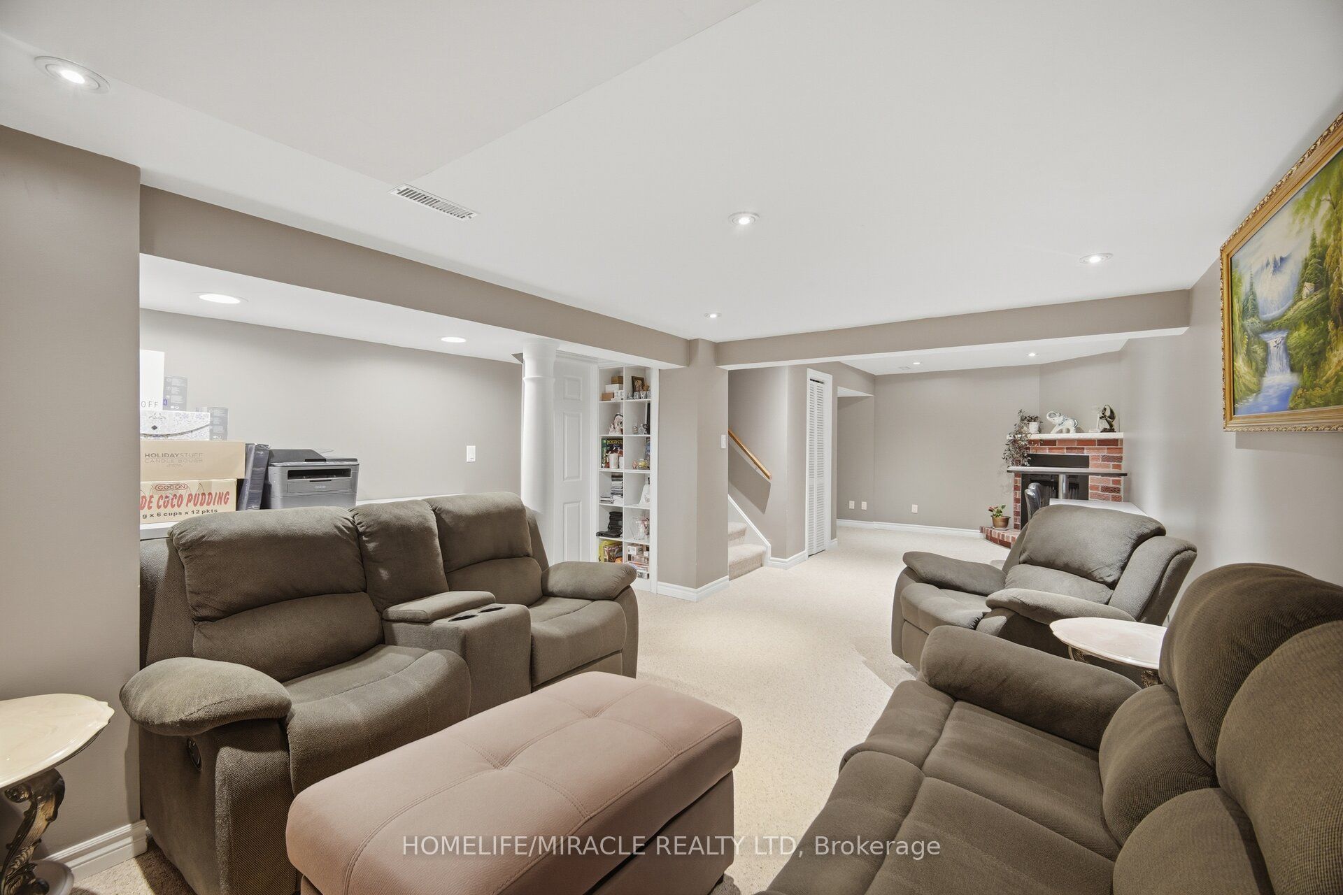 113 Fanshawe Drive Property Photo 37