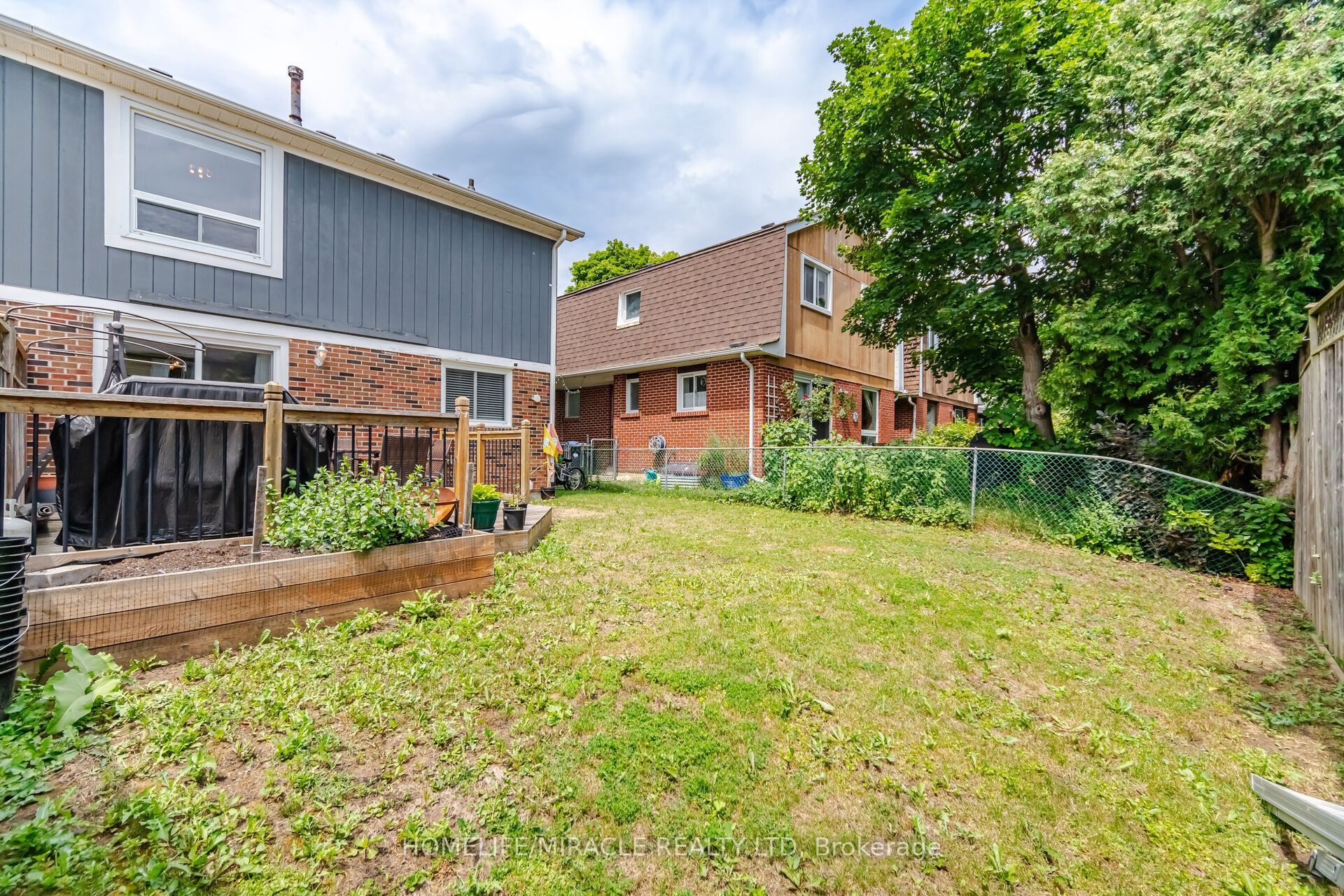 113 Fanshawe Drive Property Photo 47