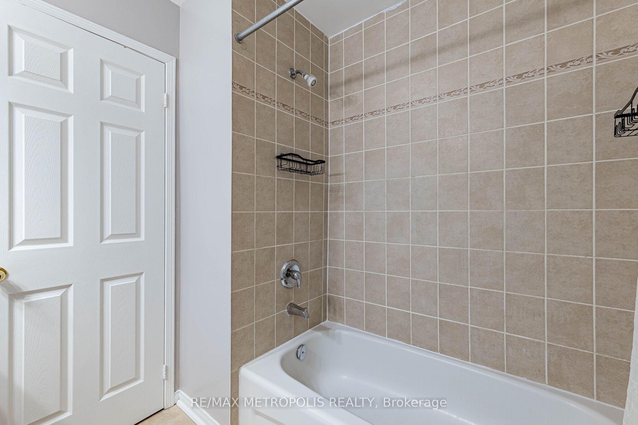 26 Beeston Road Property Photo 35