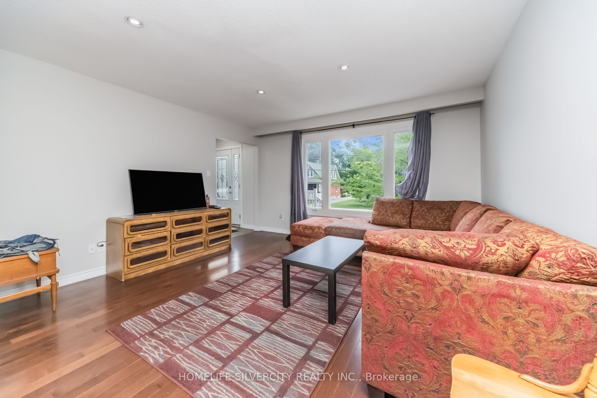 62 Rosedale Avenue W Property Photo 10