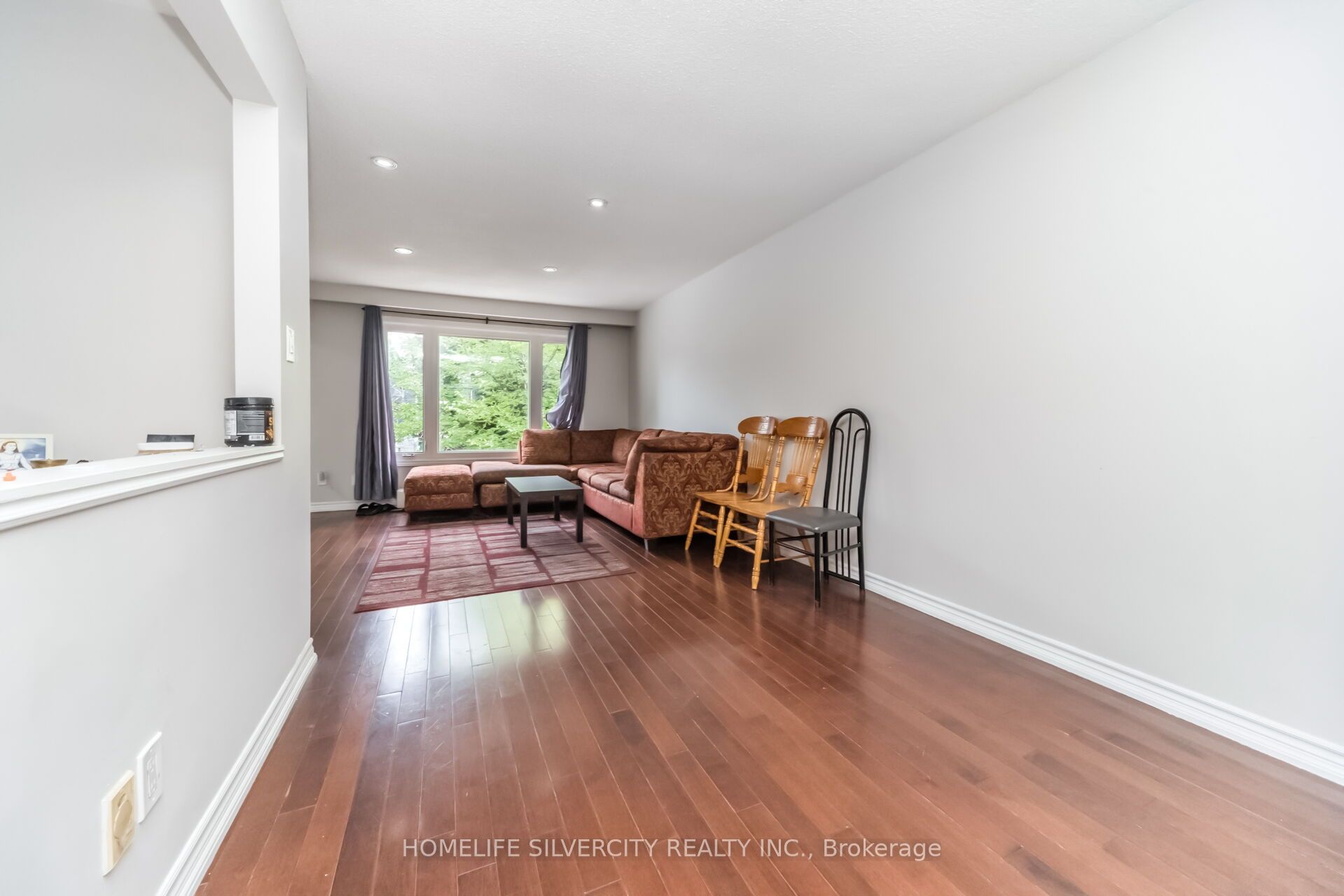 62 Rosedale Avenue W Property Photo 13