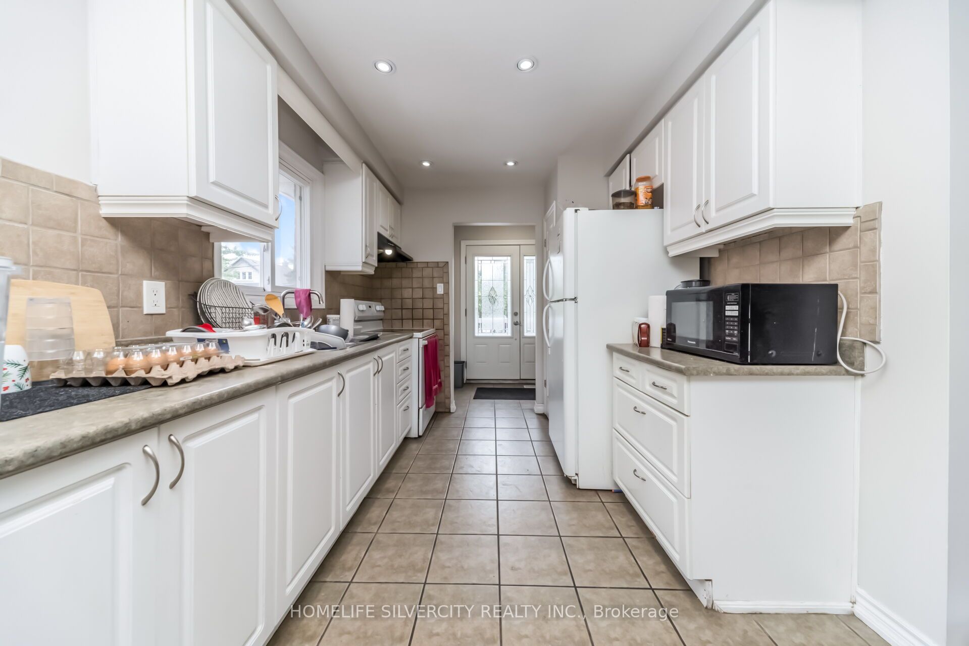 62 Rosedale Avenue W Property Photo 16