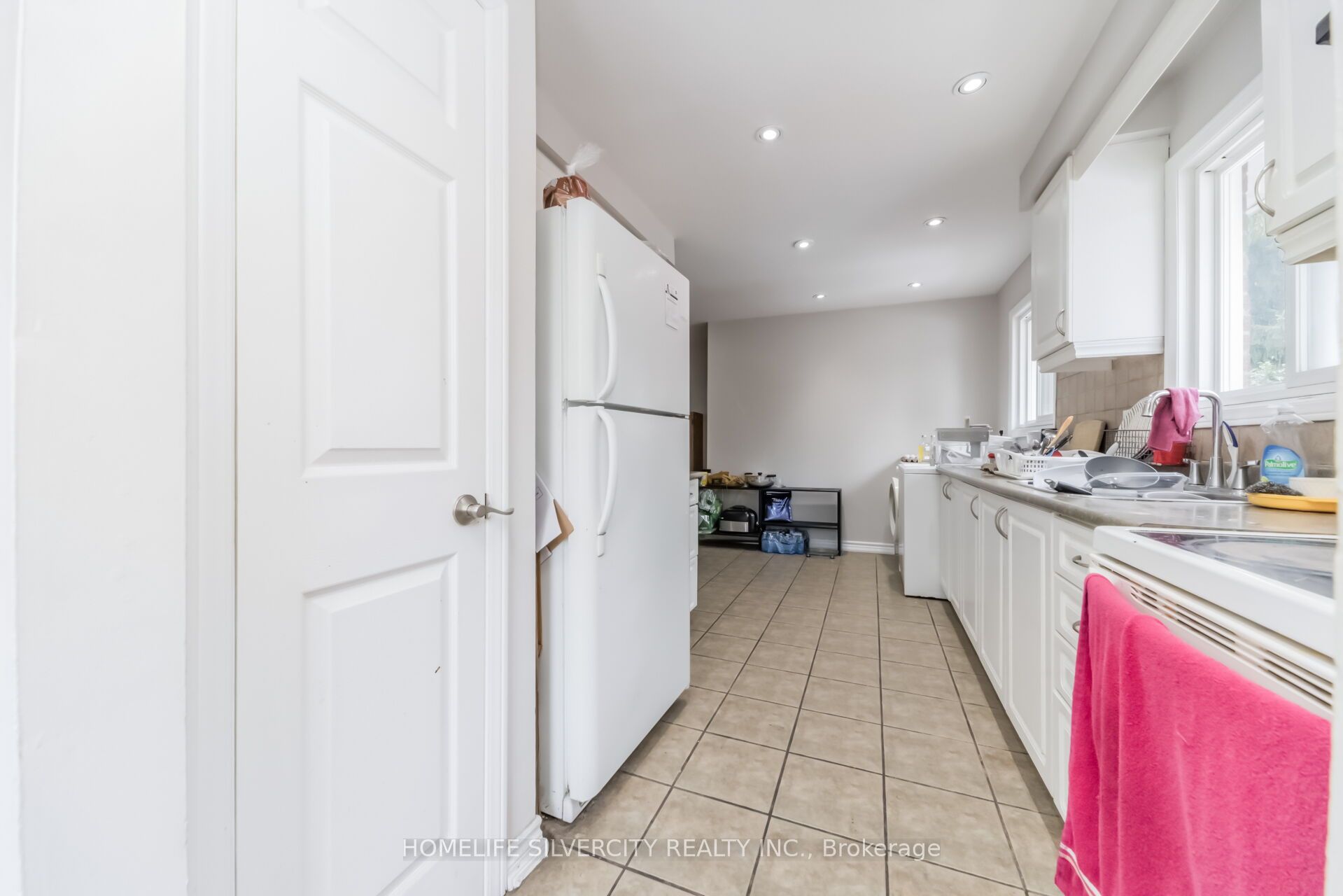 62 Rosedale Avenue W Property Photo 18