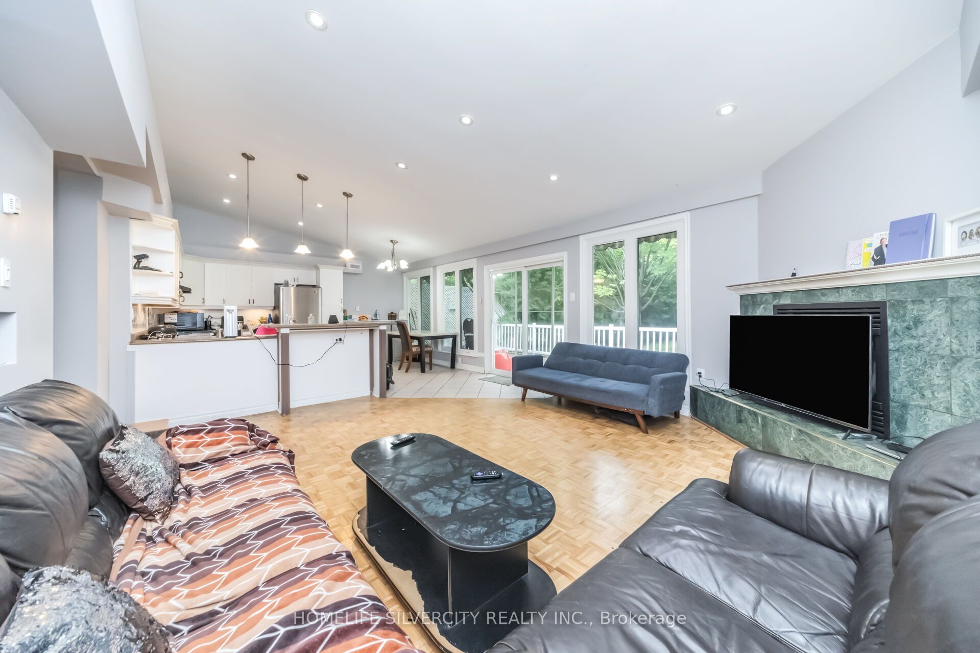 62 Rosedale Avenue W Property Photo 32