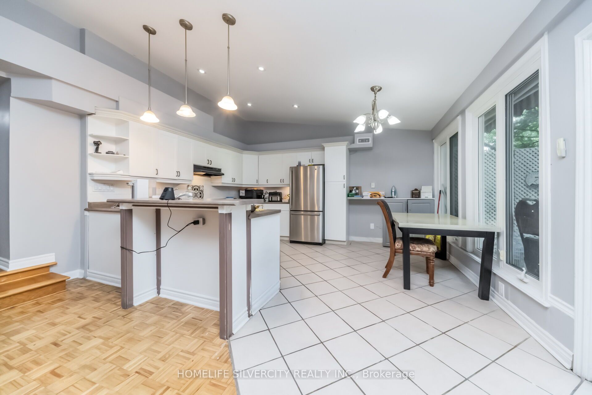 62 Rosedale Avenue W Property Photo 34