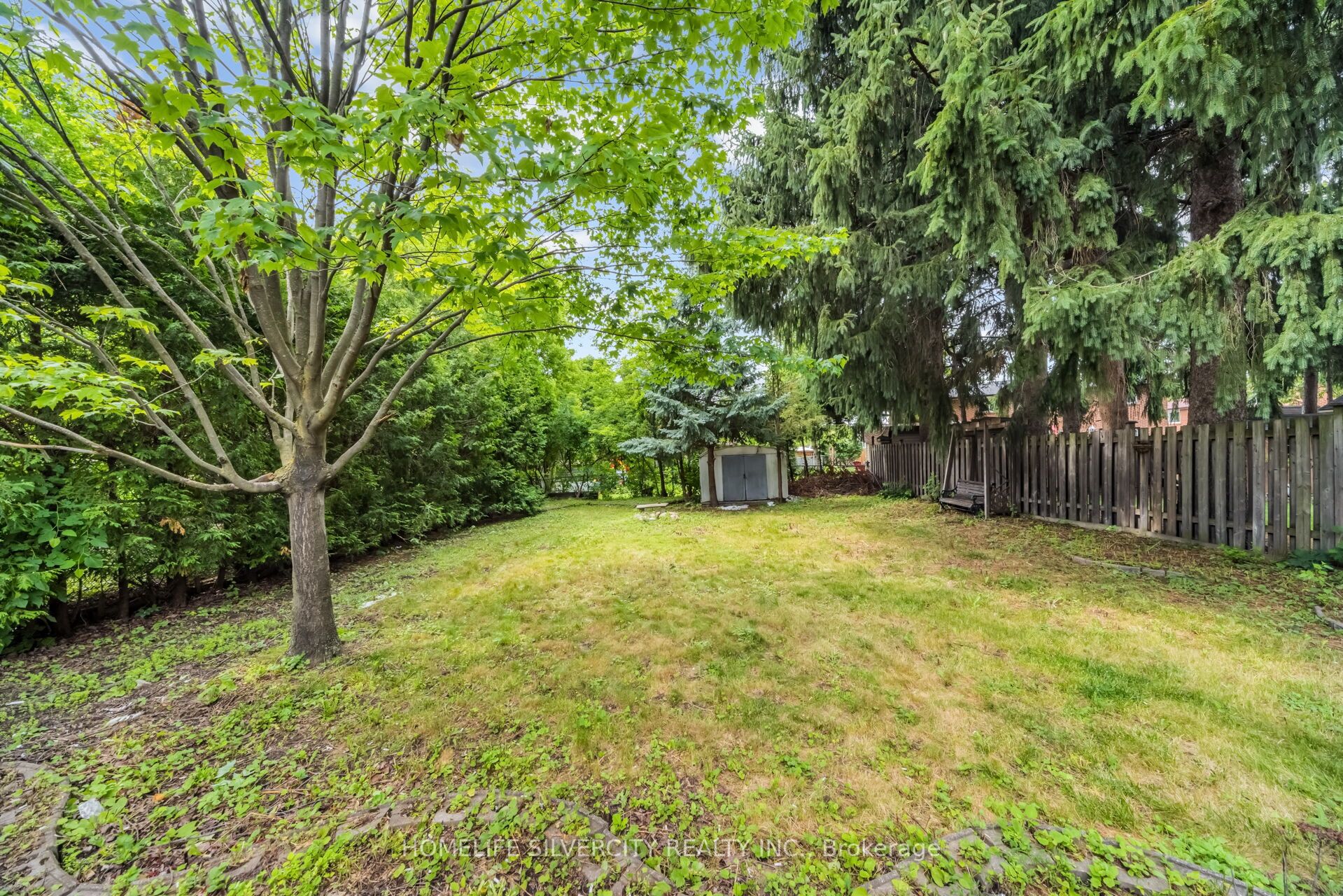 62 Rosedale Avenue W Property Photo 49