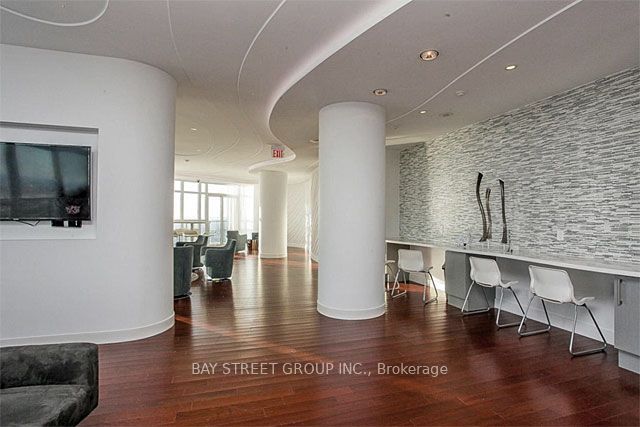 60 Absolute Avenue 5006 Property Photo 28