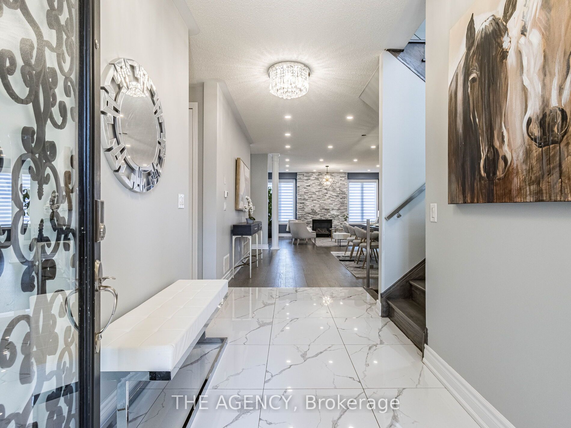 612 Serafini Crescent Property Photo 2