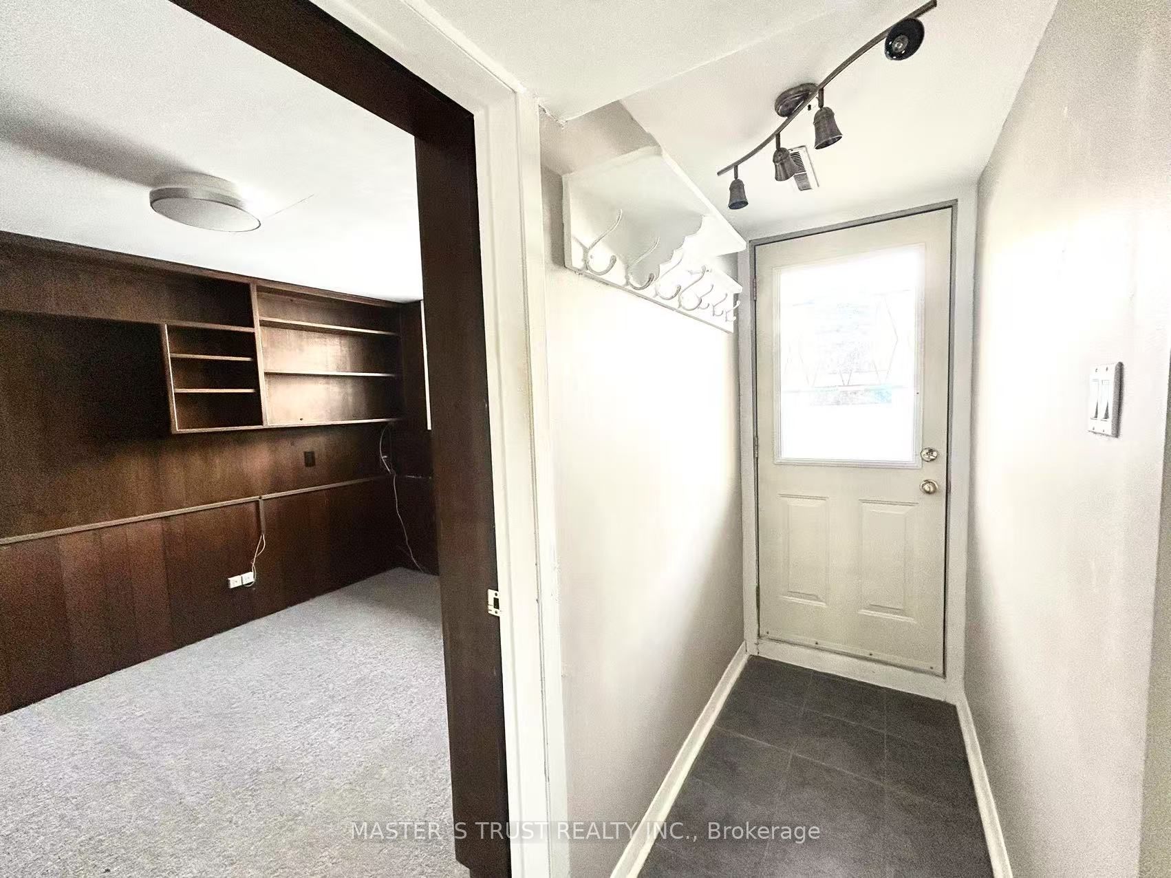 5183 Cherryhill Crescent Property Photo 30