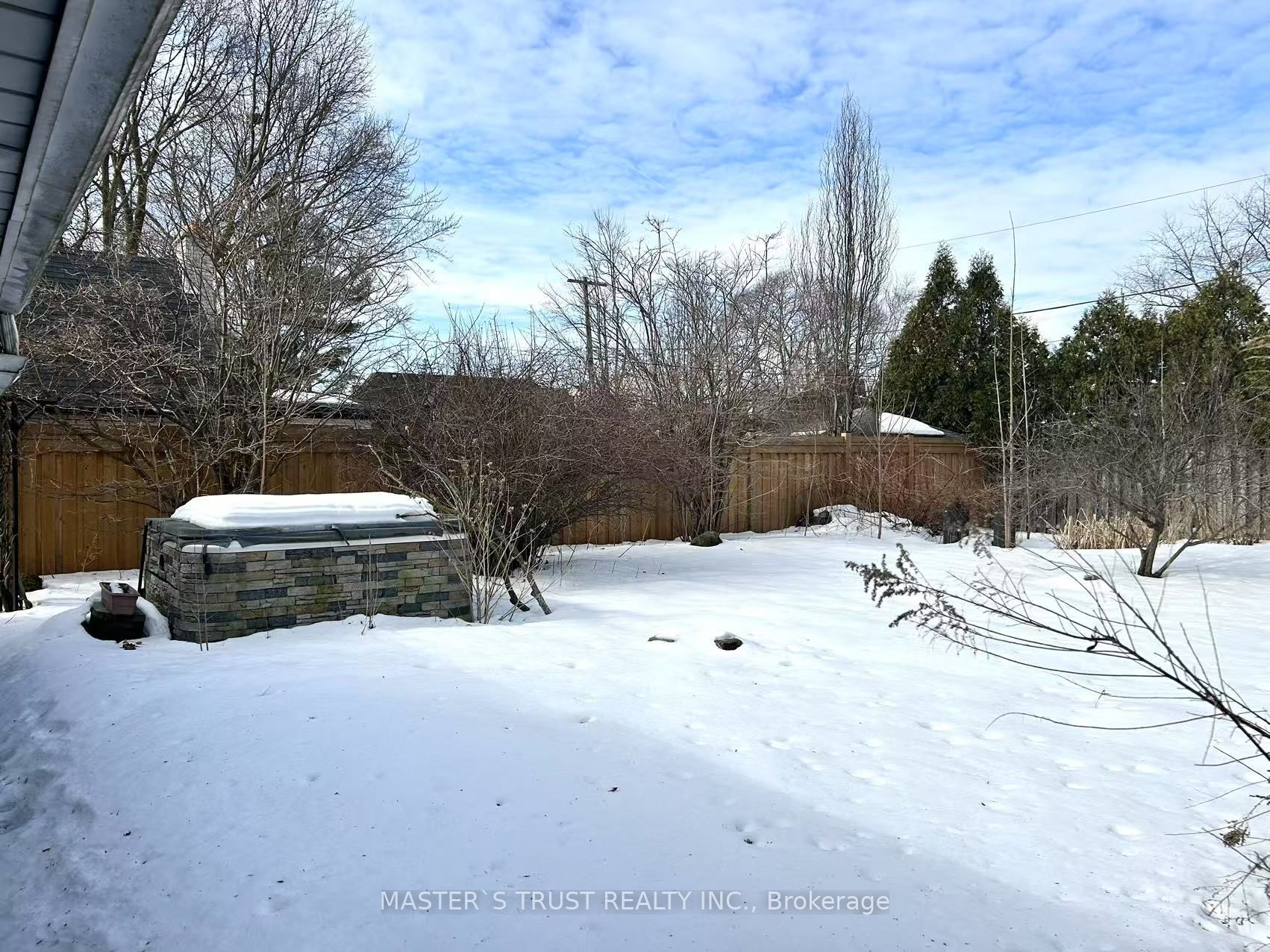 5183 Cherryhill Crescent Property Photo 34