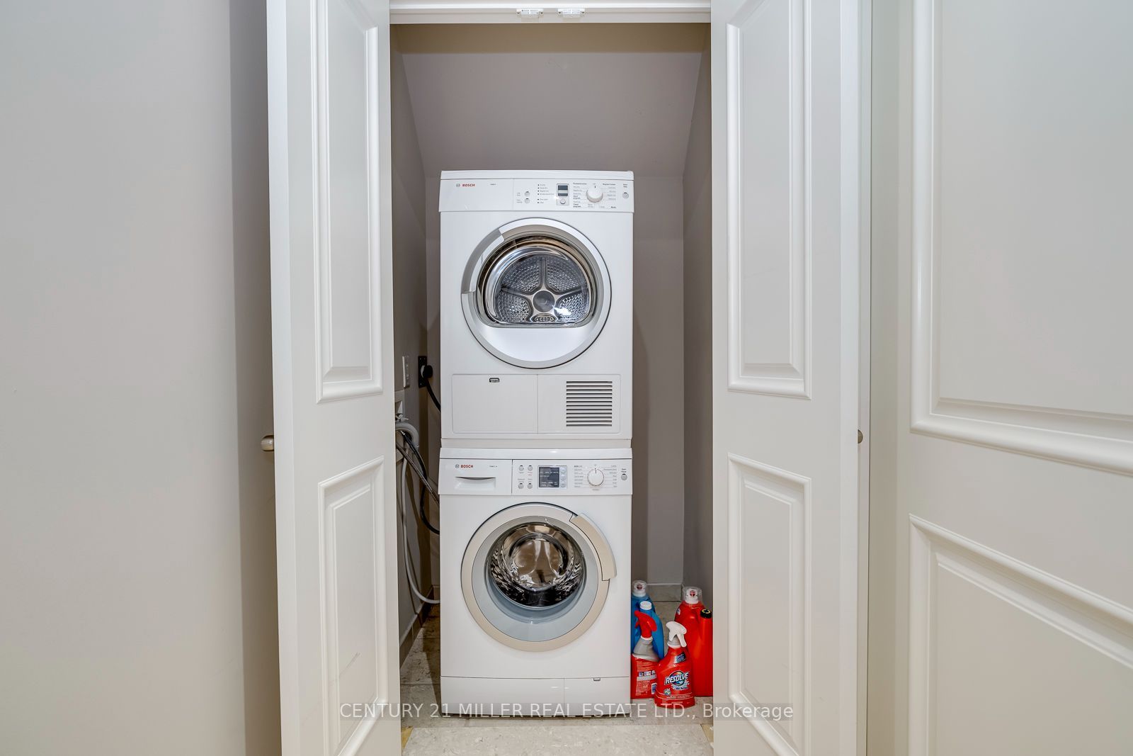 168 Walby Drive Property Photo 34