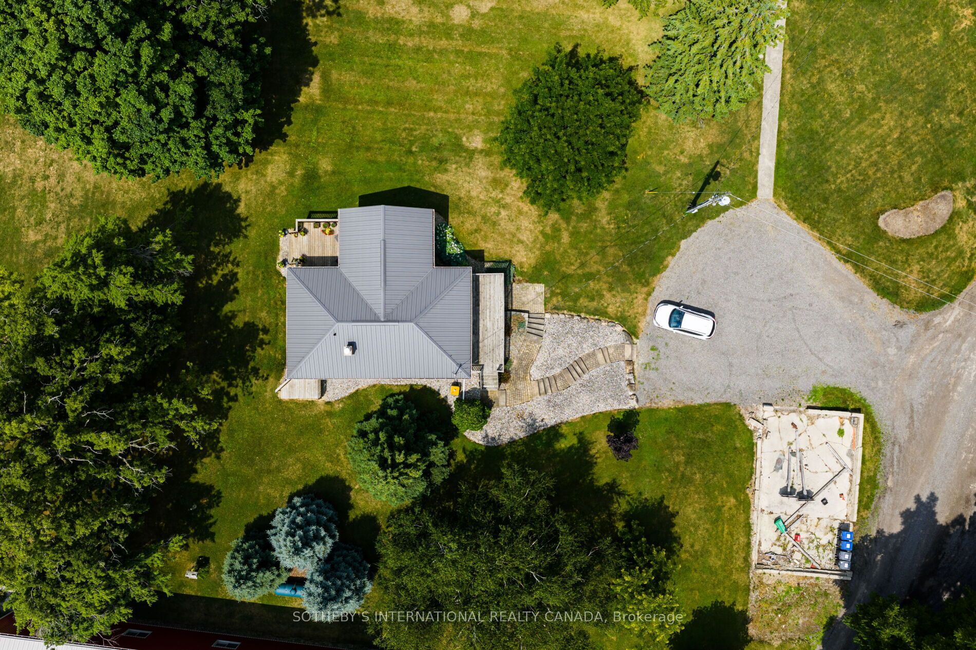 15366 The Gore Road Property Photo 21