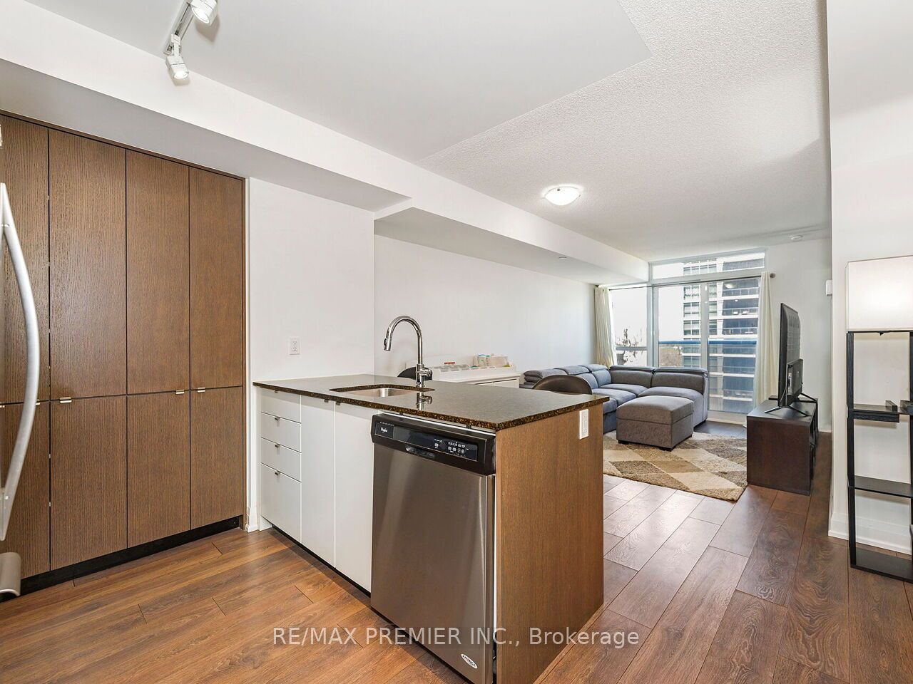 9 Valhalla Inn Road 609 Property Photo 2