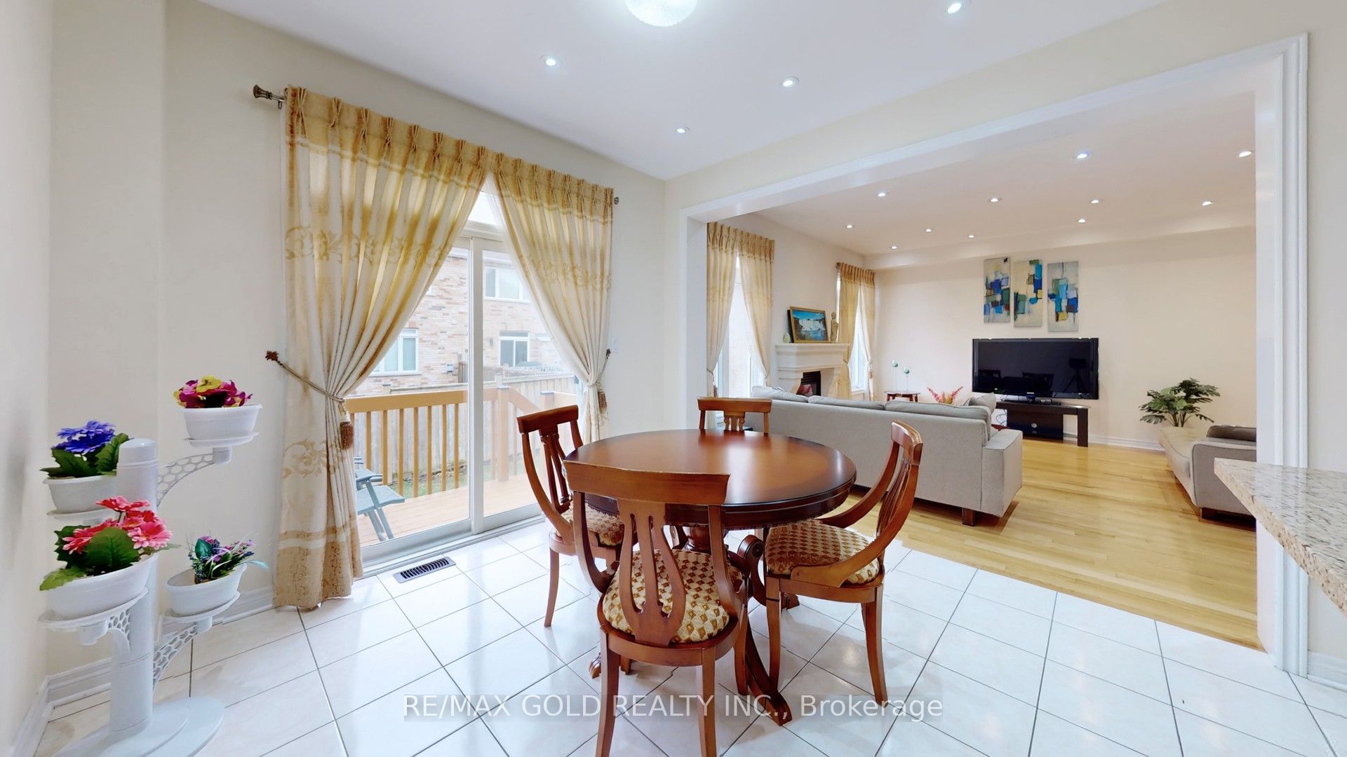 18 Kawana Road Property Photo 16