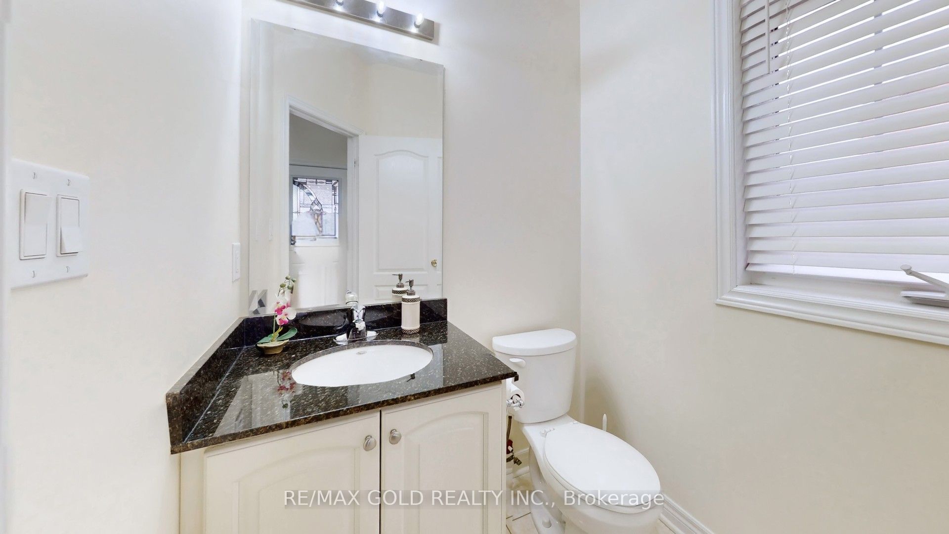 18 Kawana Road Property Photo 21
