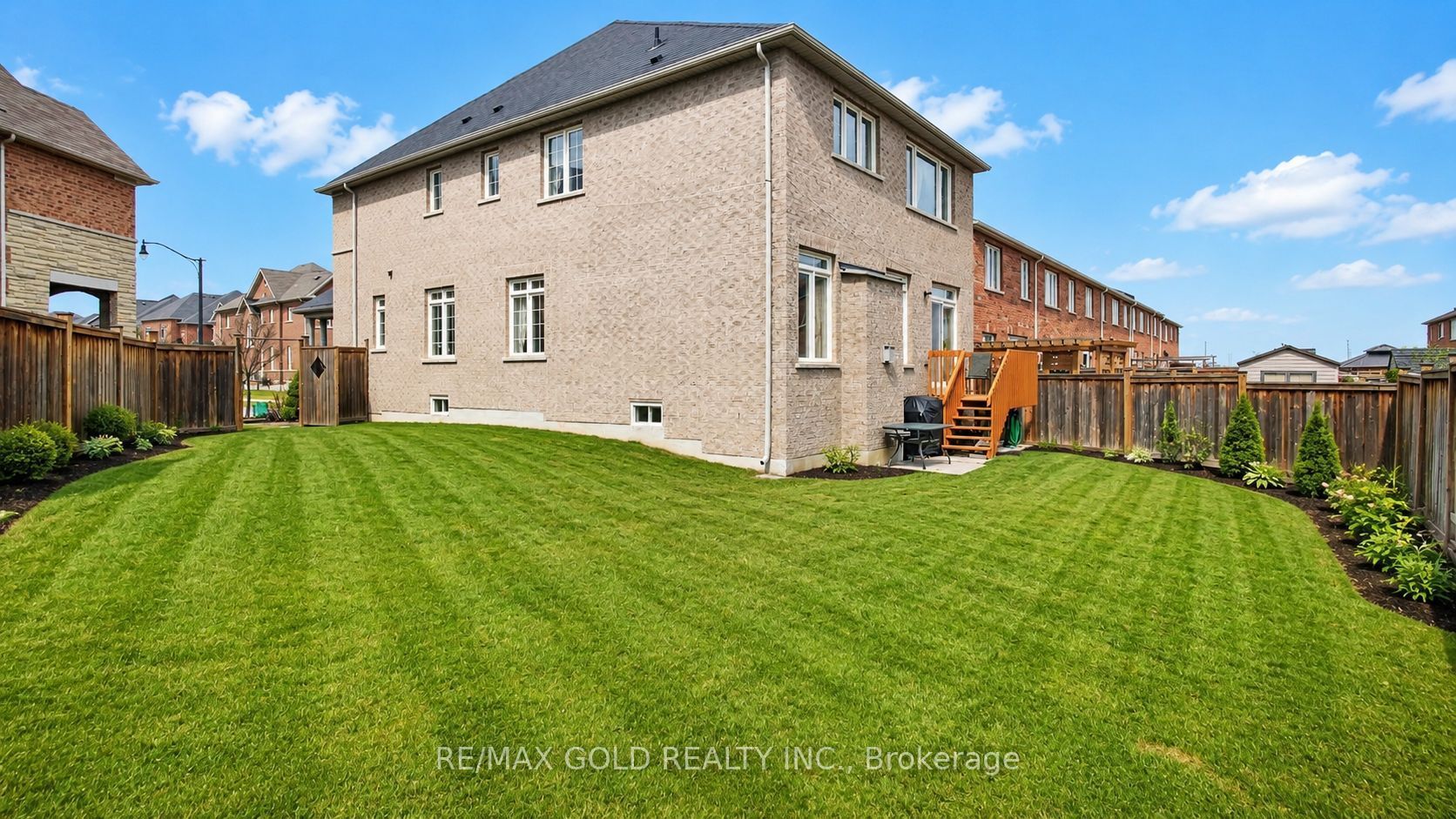 18 Kawana Road Property Photo 44