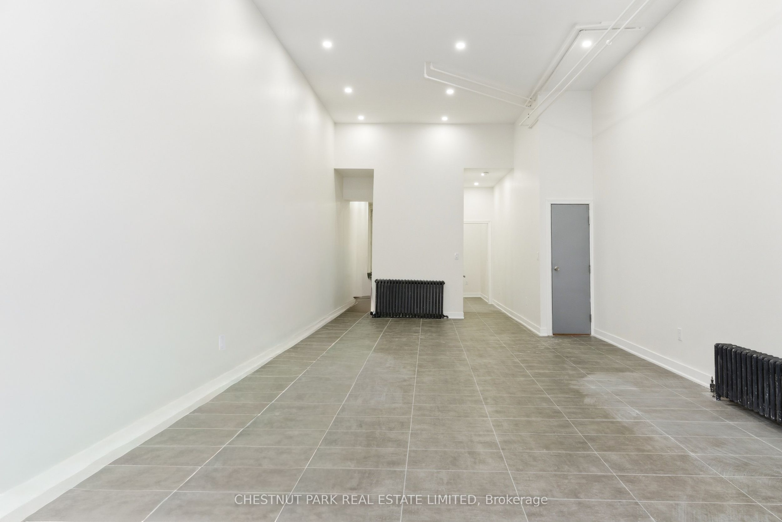 41 Roncesvalles Avenue Property Photo 3