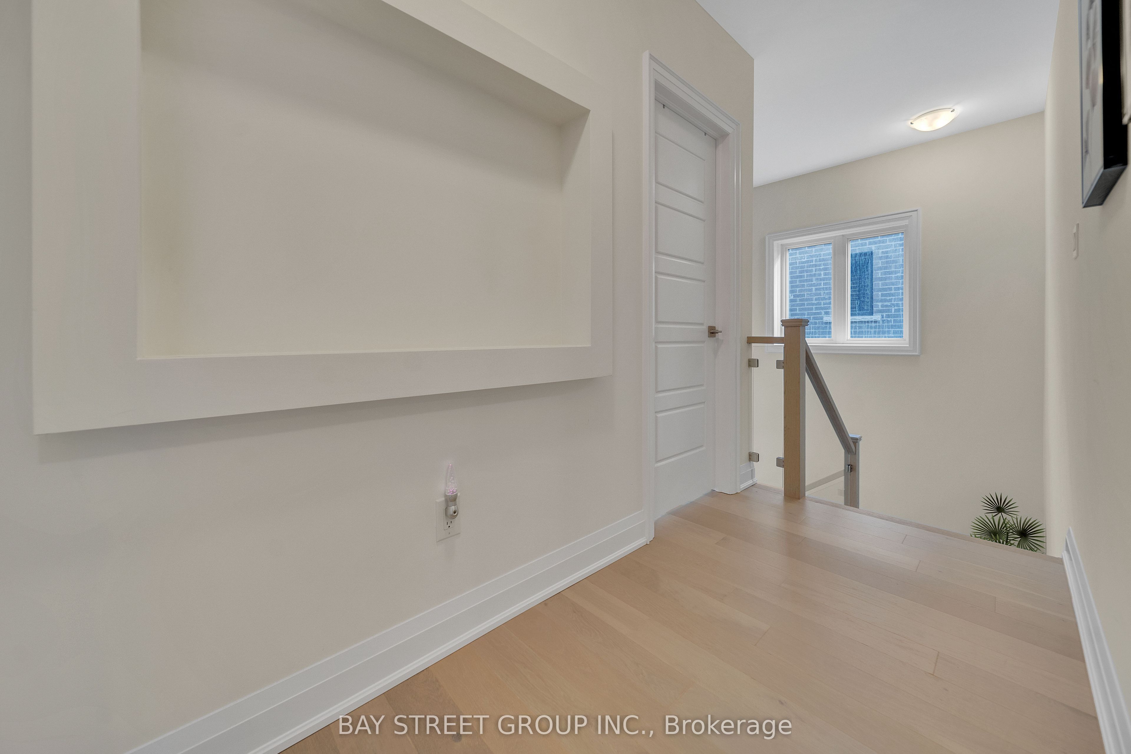 2411 Saw Whet Boulevard Property Photo 24