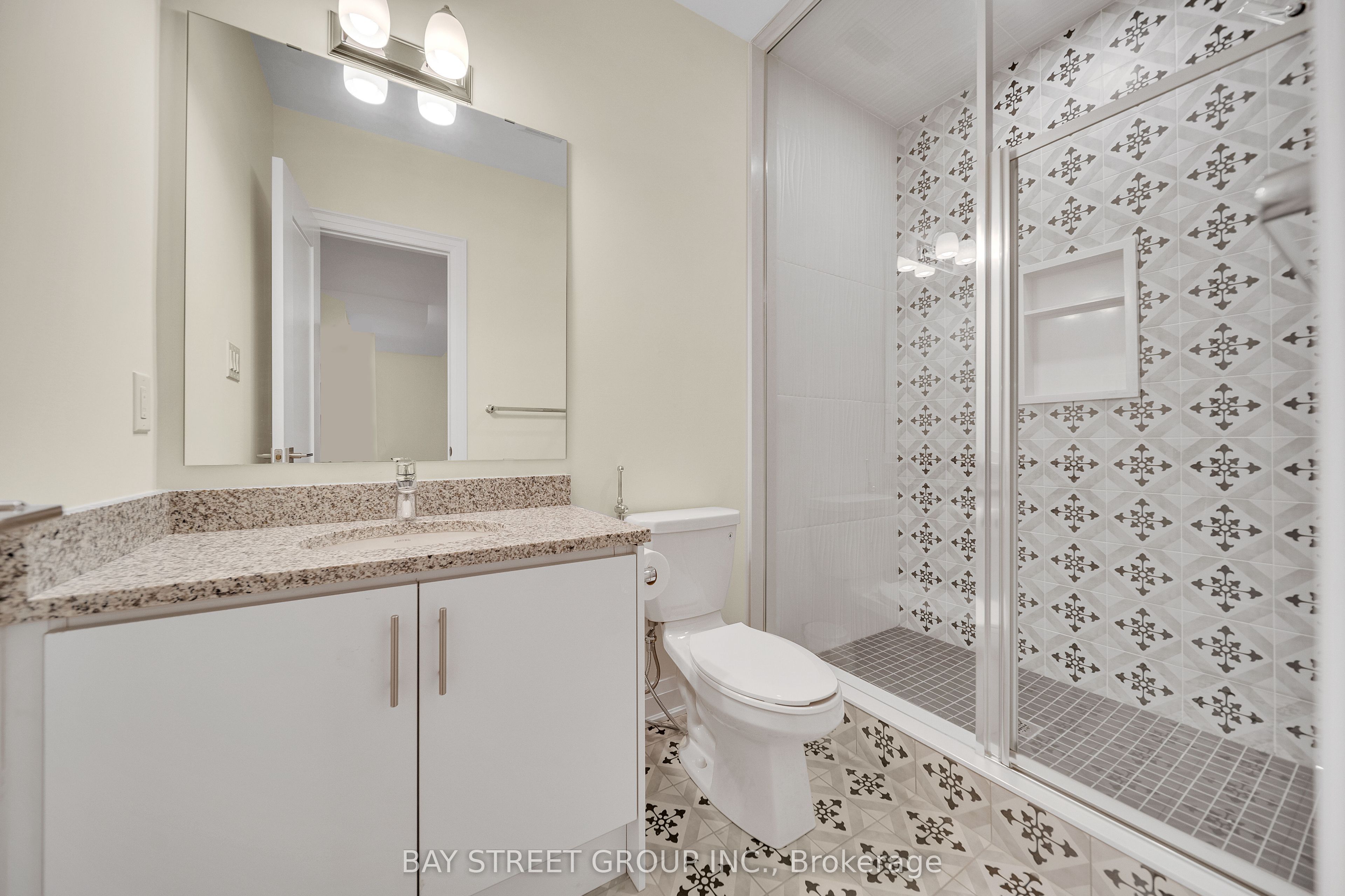 2411 Saw Whet Boulevard Property Photo 37