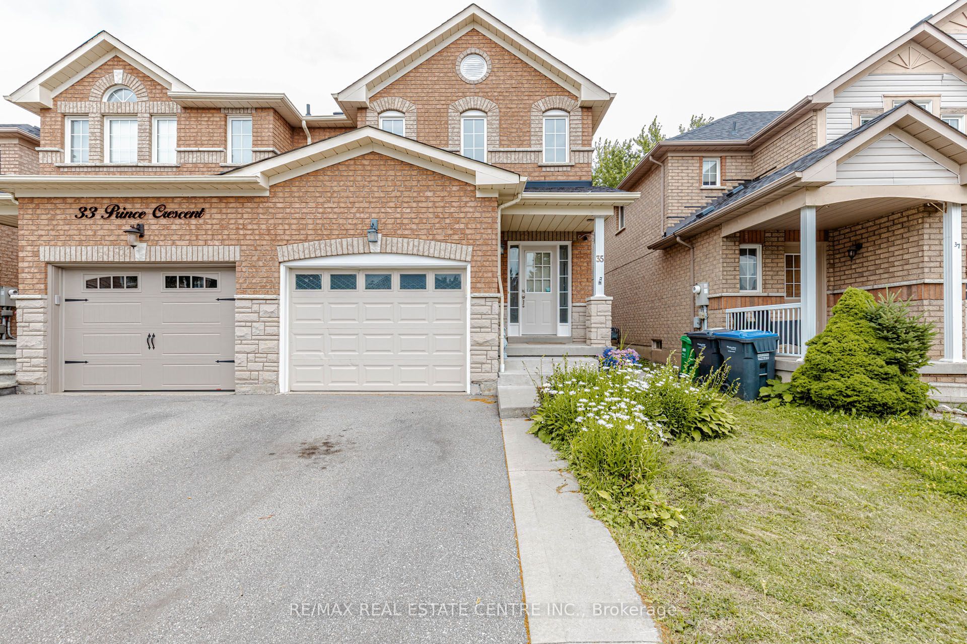 35 Prince Crescent