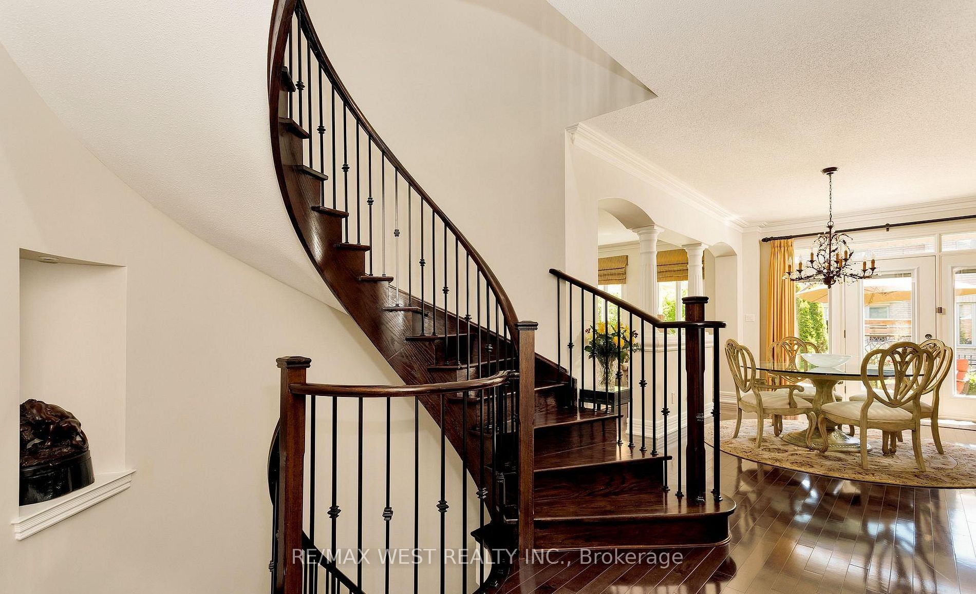 3338 Fox Run Circle Property Photo 17