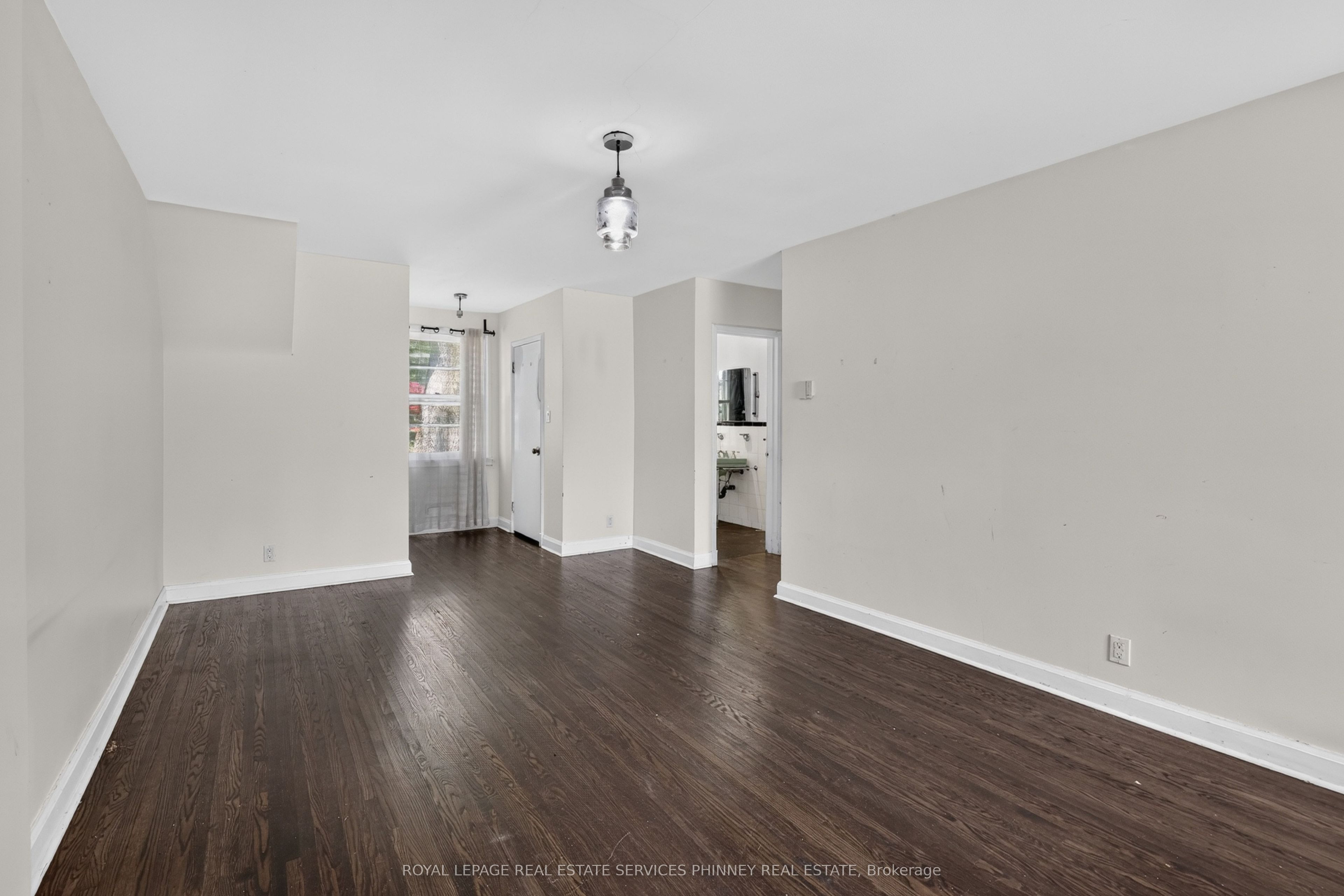52 Valecrest Drive Property Photo 15