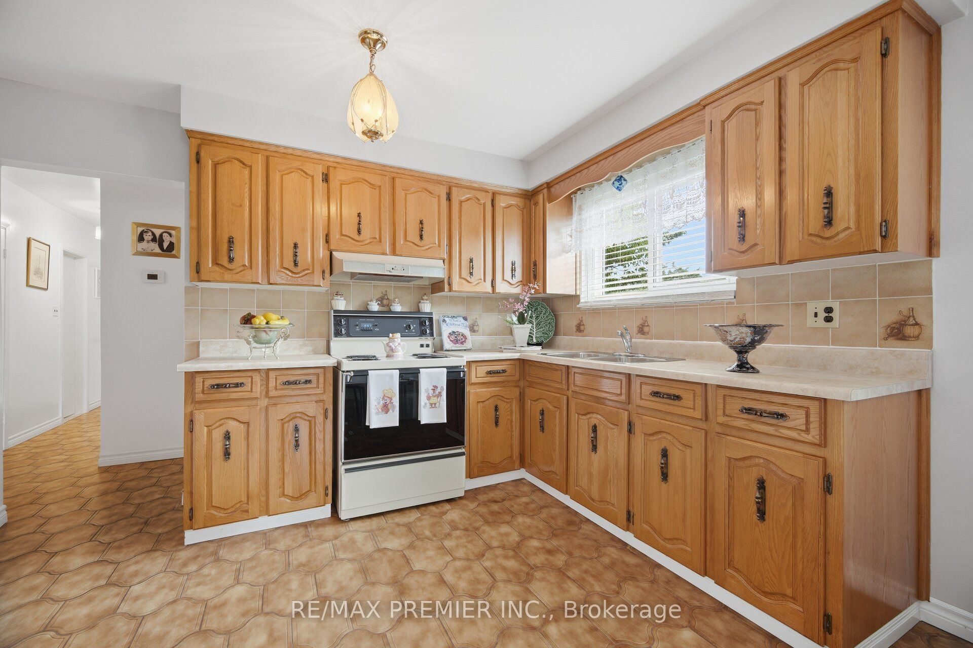 11 Kinnie Court Property Photo 7