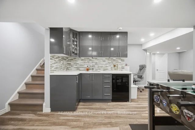 19 Thornbush Boulevard Property Photo 39