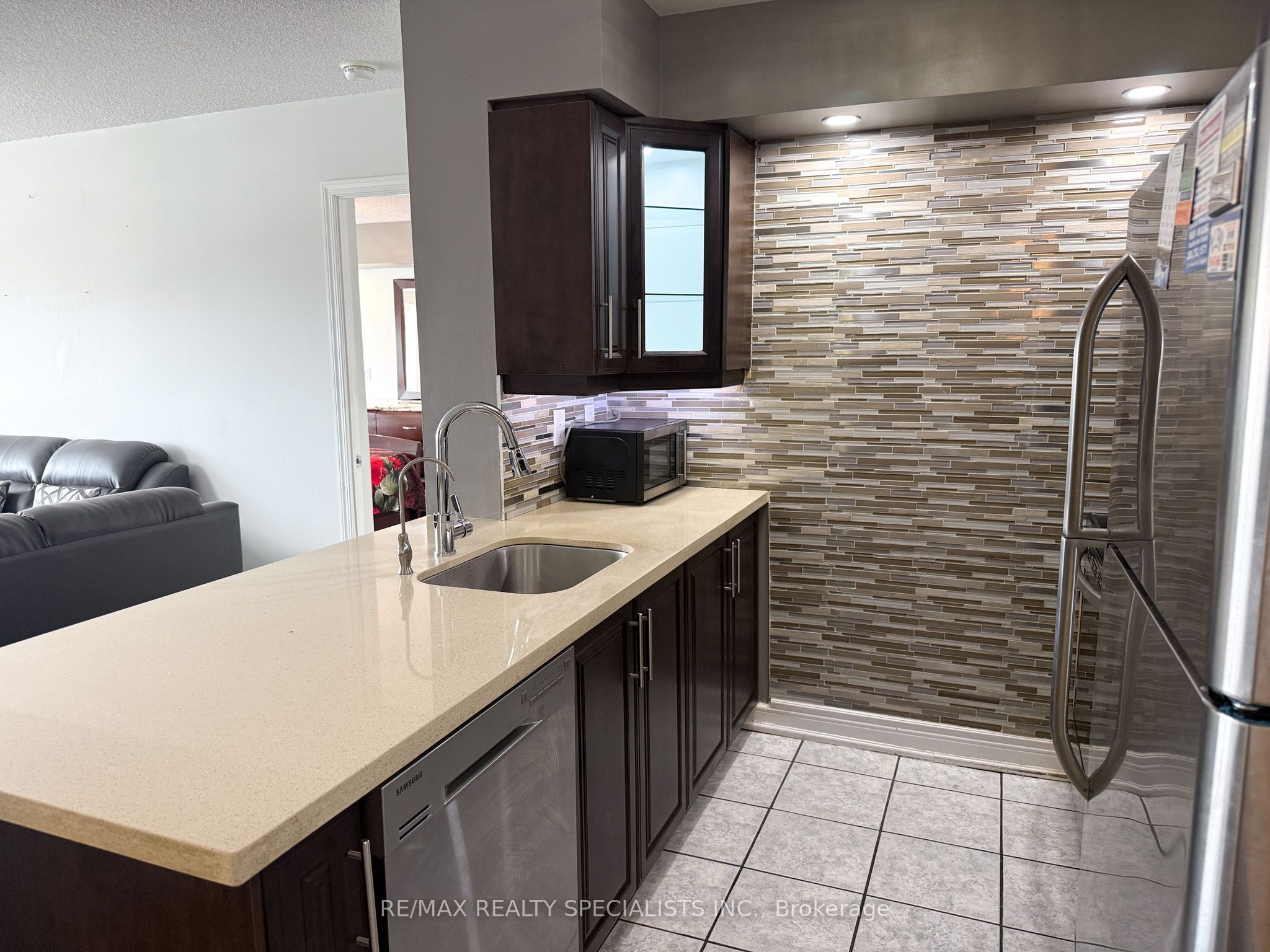 300 Ray Lawson Boulevard 403 Property Photo 8