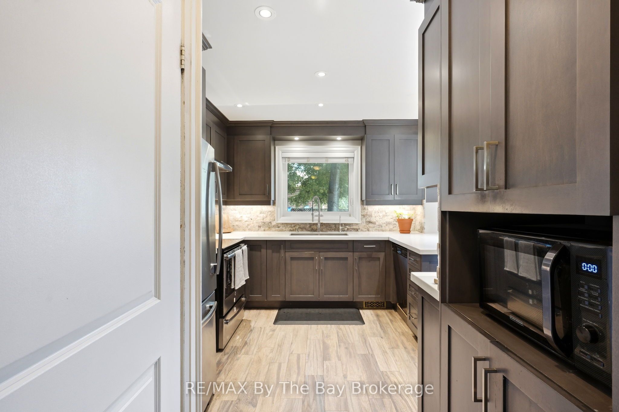 291 Woodlawn Crescent Property Photo 10