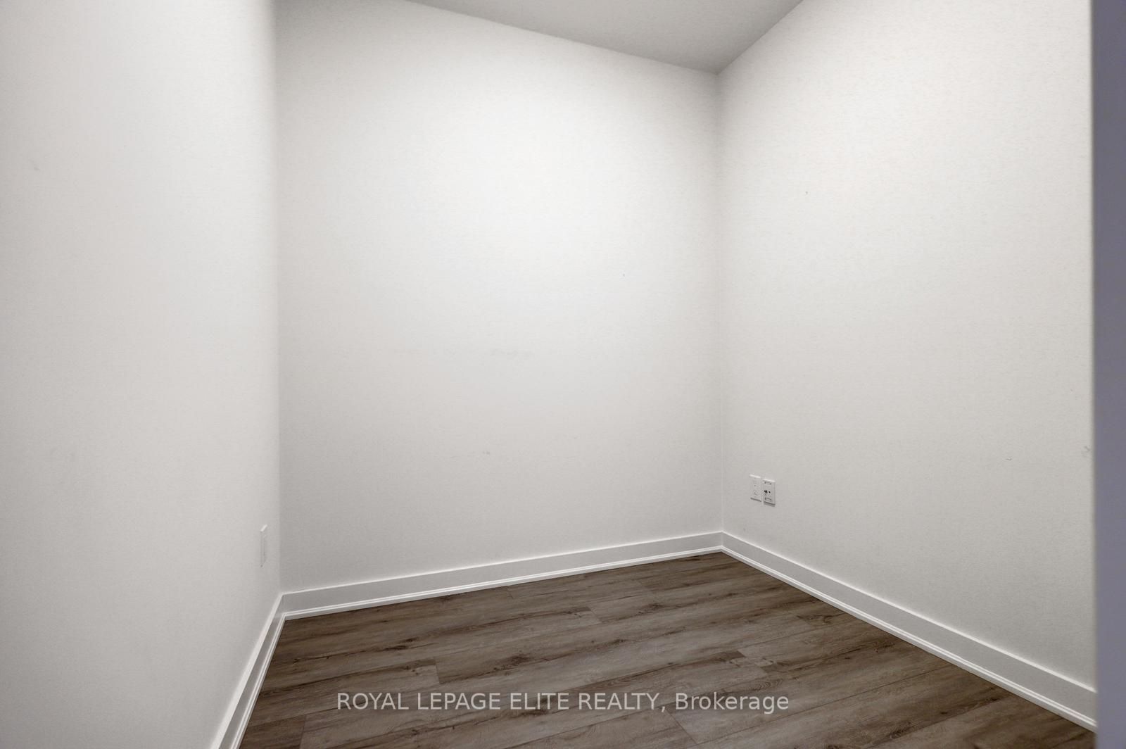 340 Plains Road E 303 Property Photo 9
