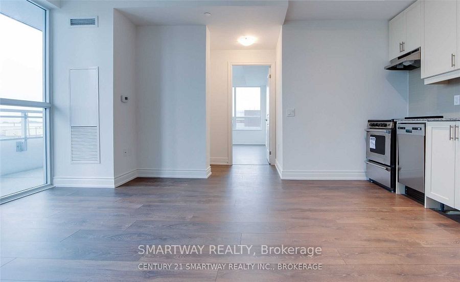 1050 Main Street E 321 Property Photo 12