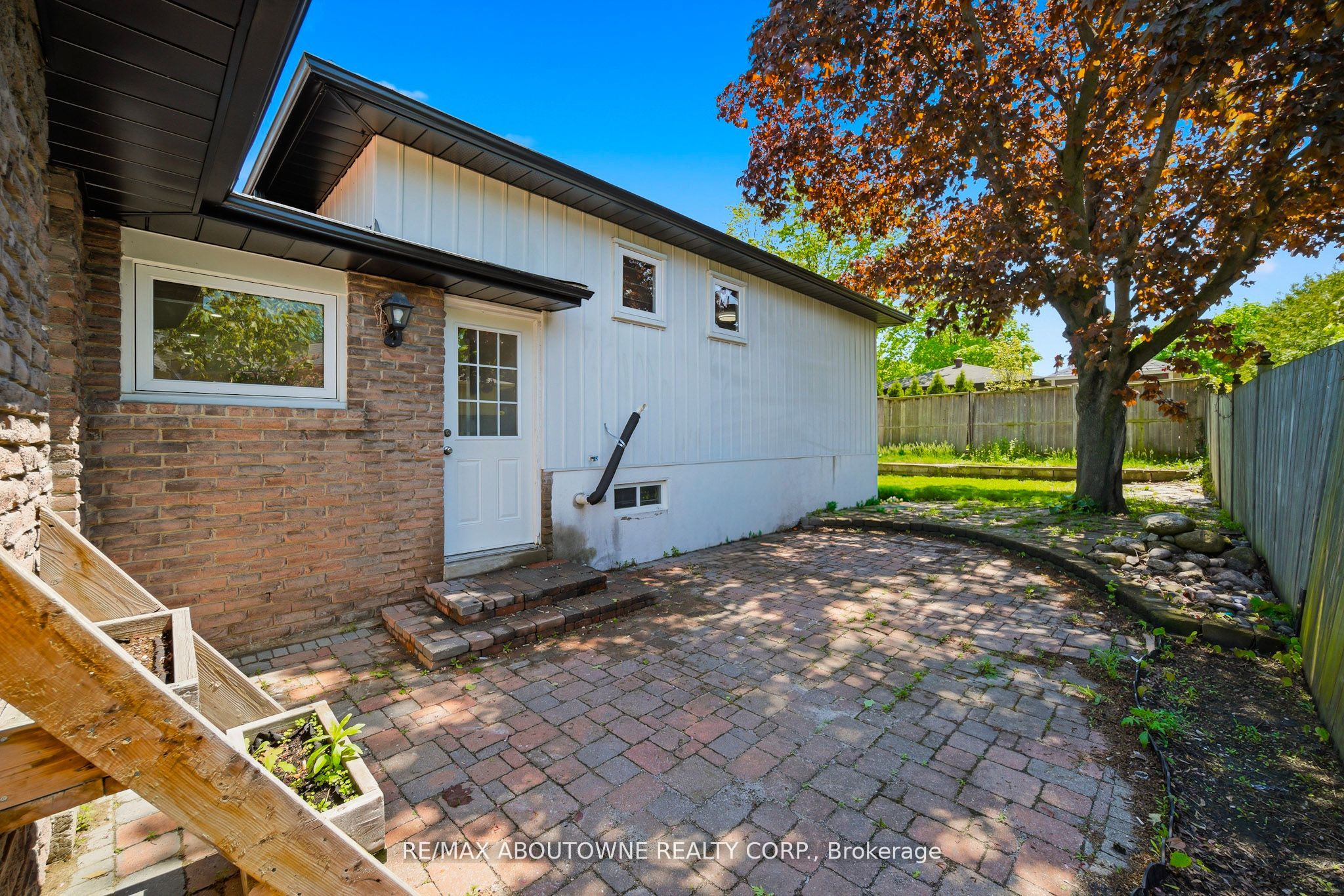 2306 Devon Road Property Photo 32