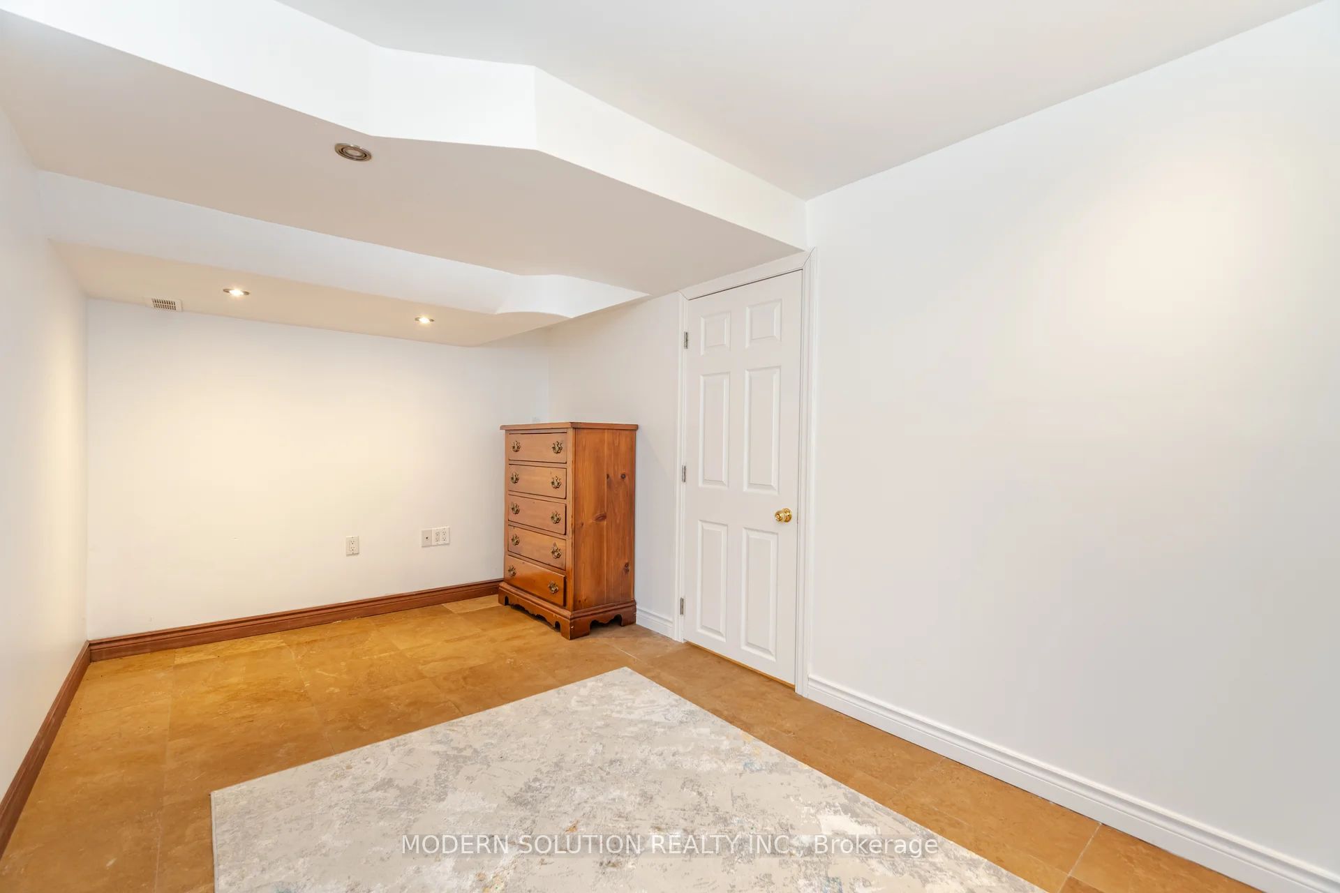 2557 Mindemoya Road Property Photo 24