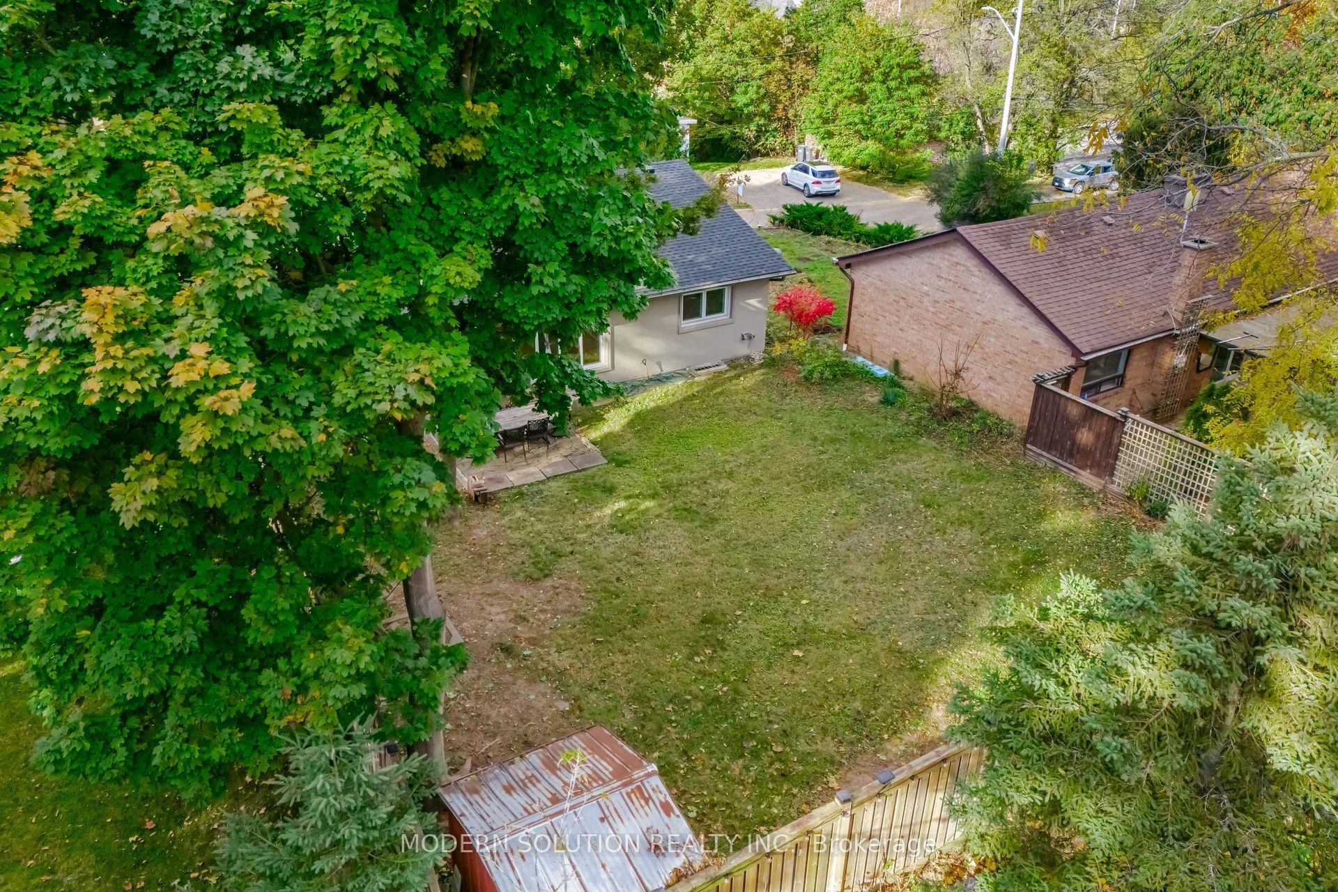 2557 Mindemoya Road Property Photo 26