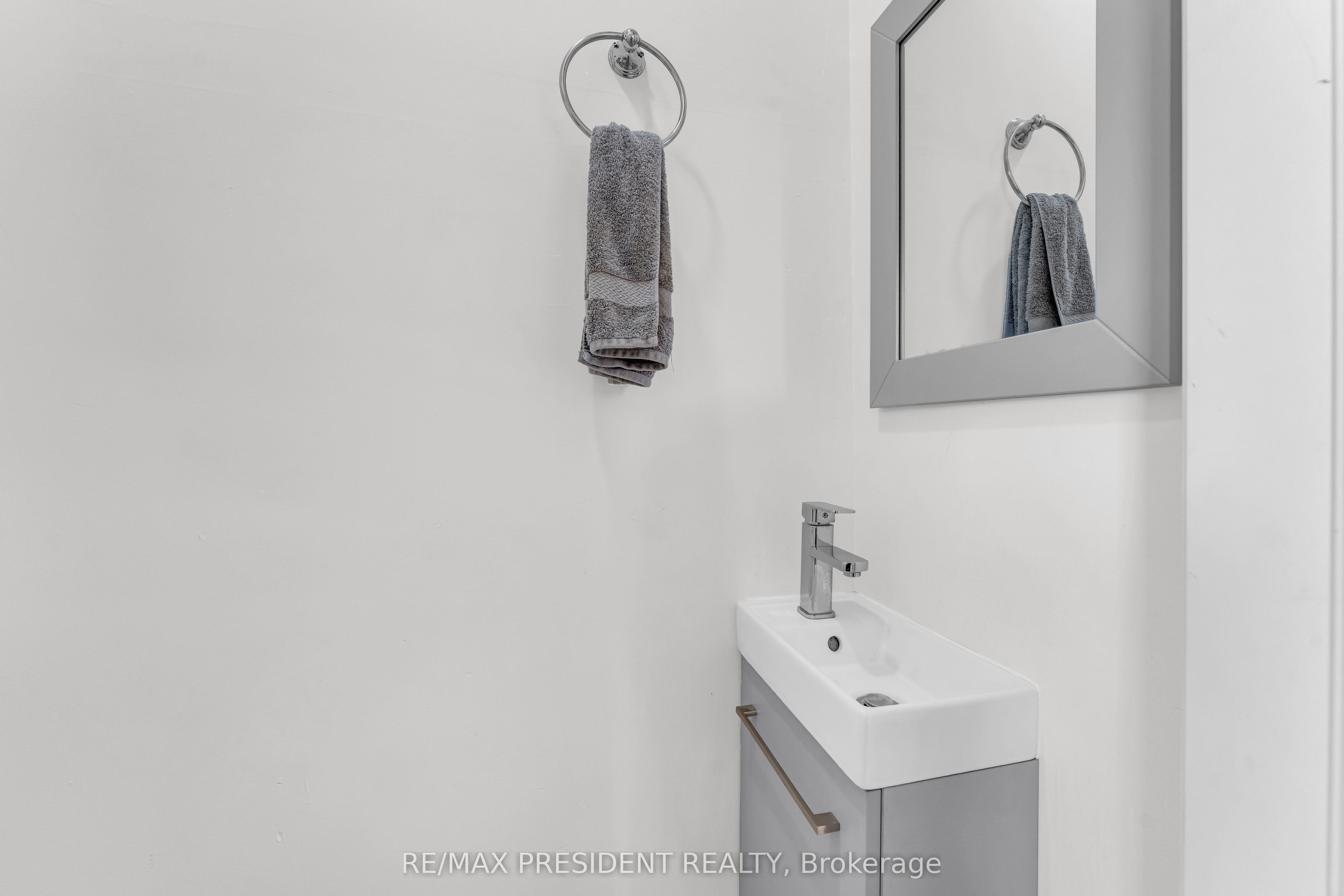 163 Prince Charles Drive Property Photo 13