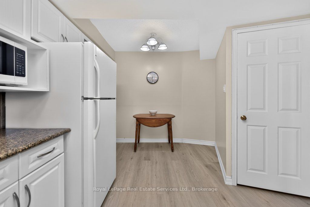 1240 Marlborough Court 1105 Property Photo 16