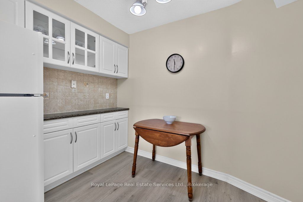 1240 Marlborough Court 1105 Property Photo 19