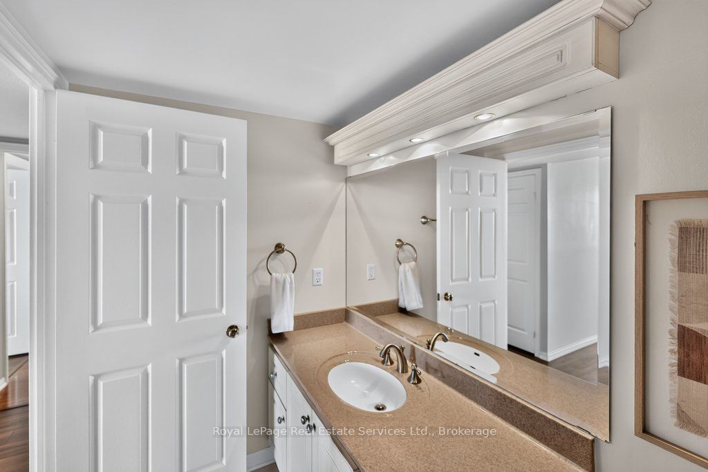 1240 Marlborough Court 1105 Property Photo 30