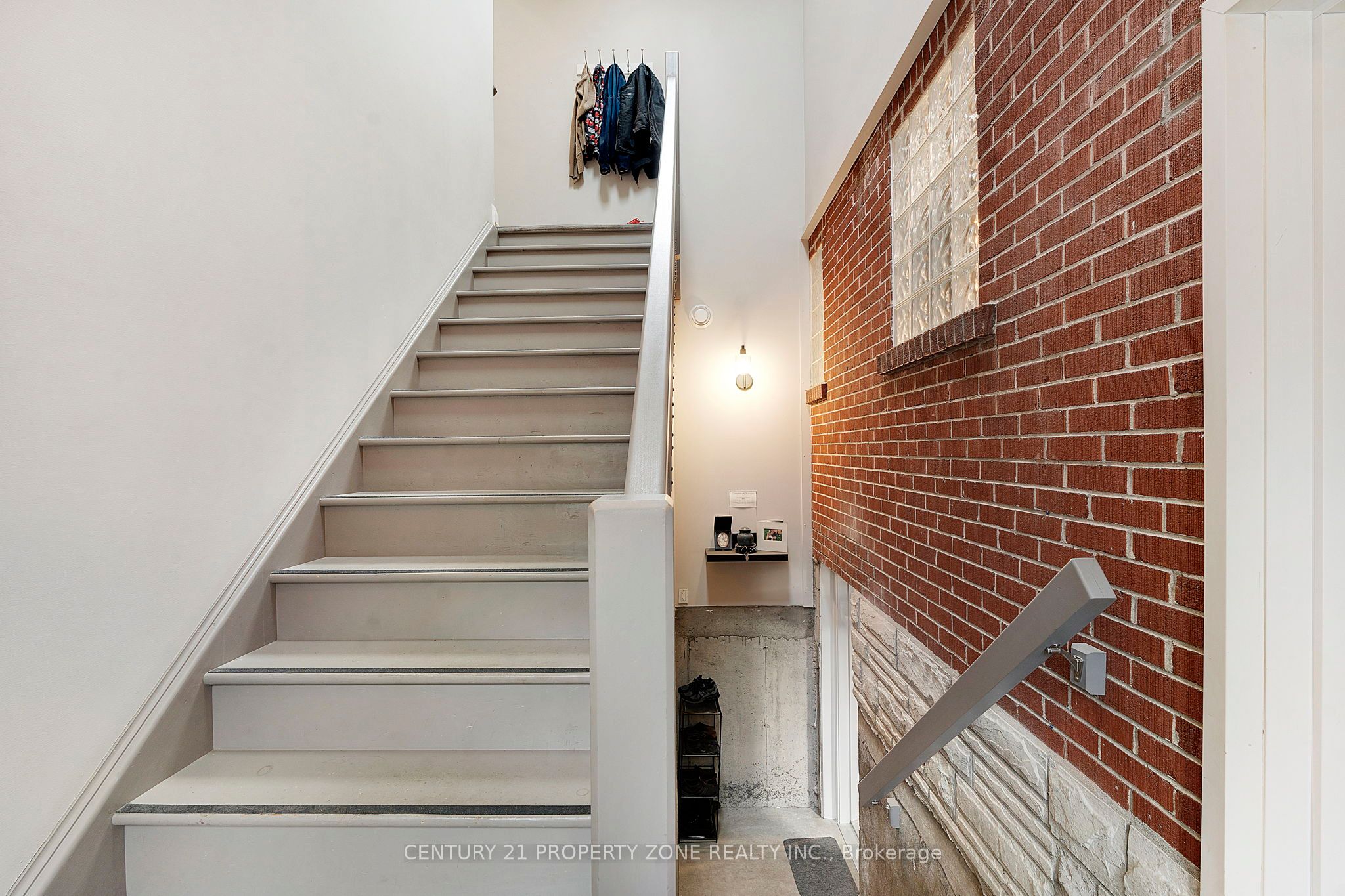 74 John Street Property Photo 20