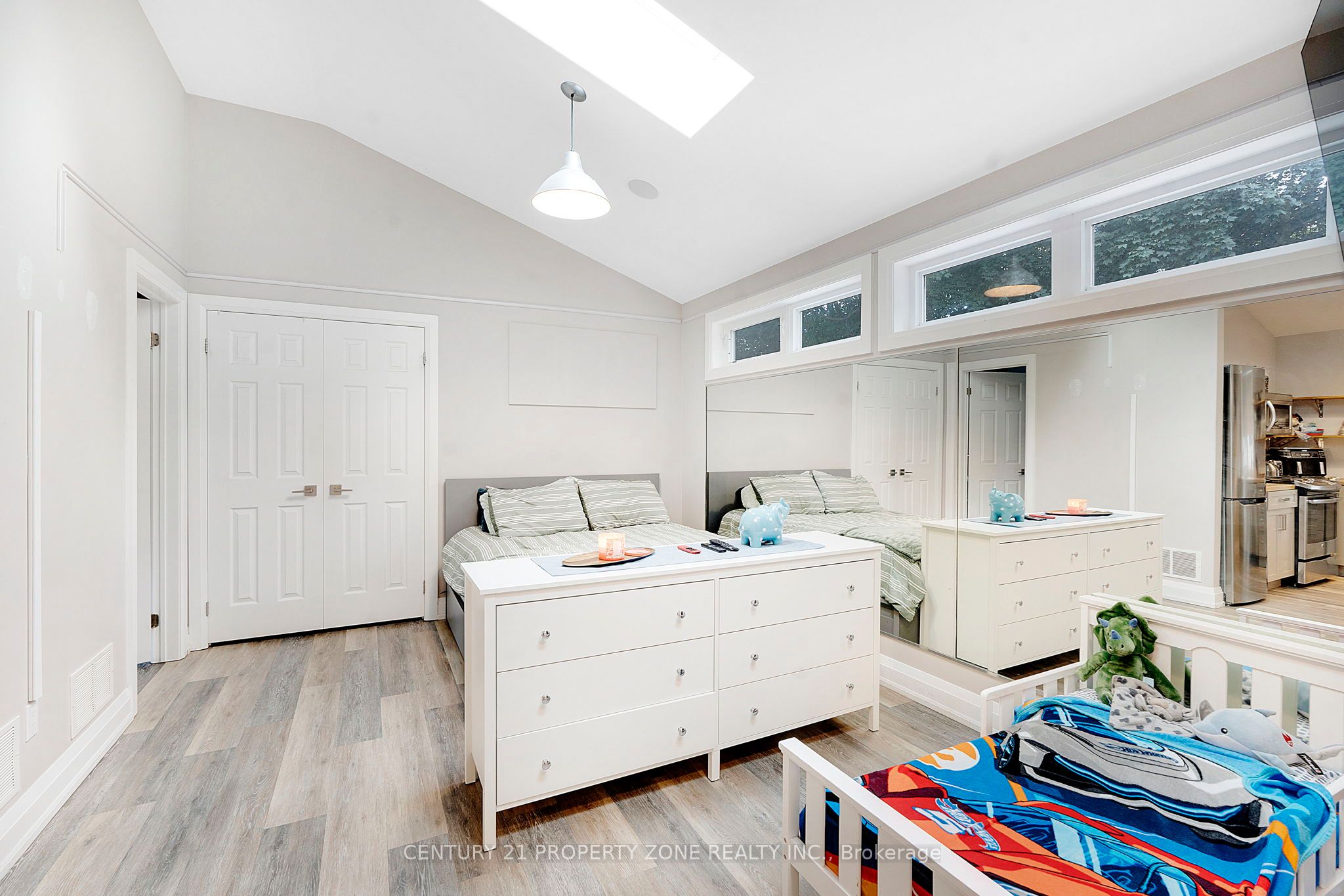 74 John Street Property Photo 21