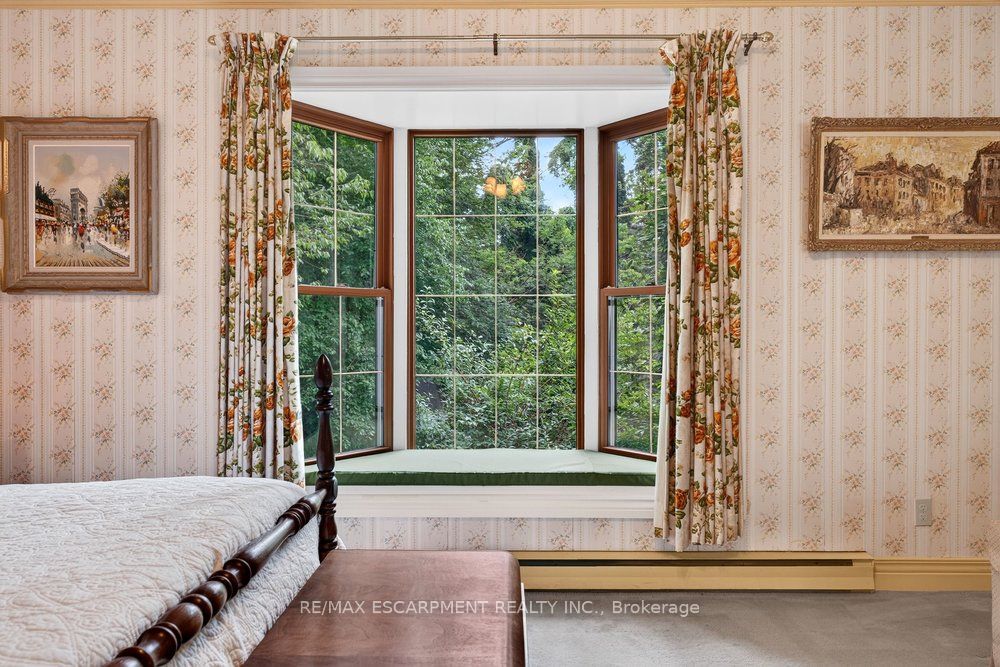 230 Morrison Road Property Photo 15